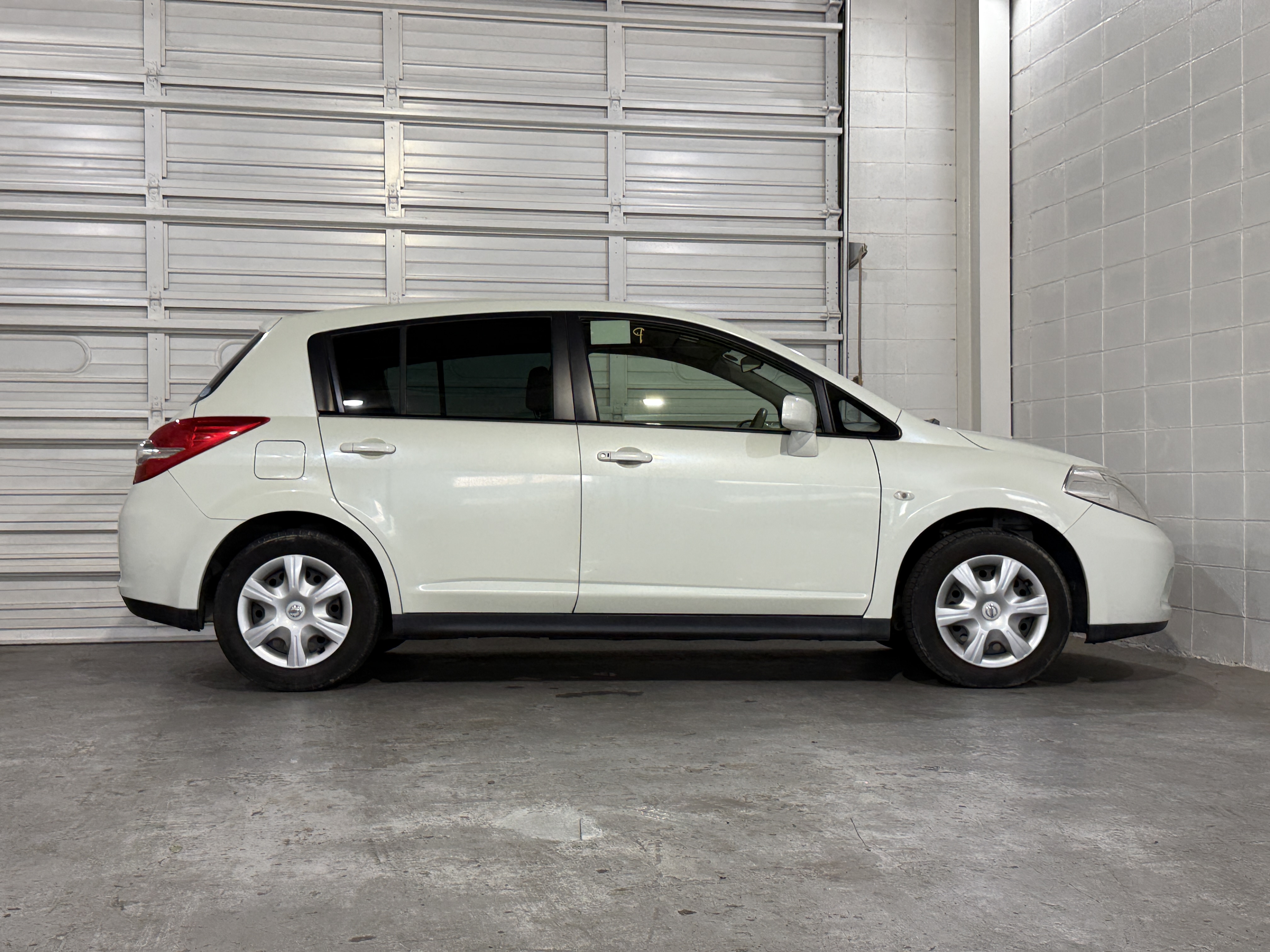 NISSAN TIIDA 15M SV+ PLUS, миниатюра 2
