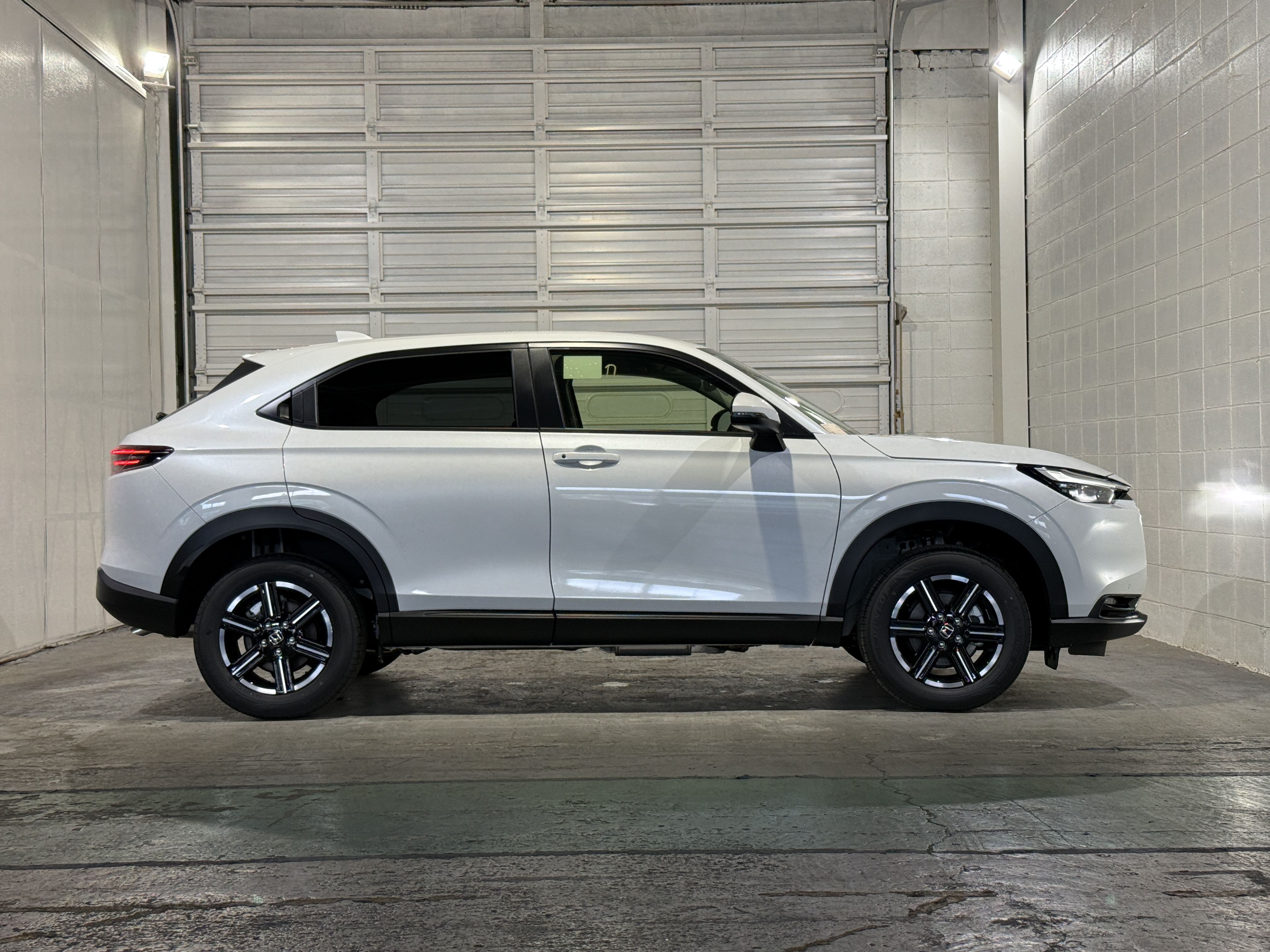 Honda Vezel G 4WD, миниатюра 2