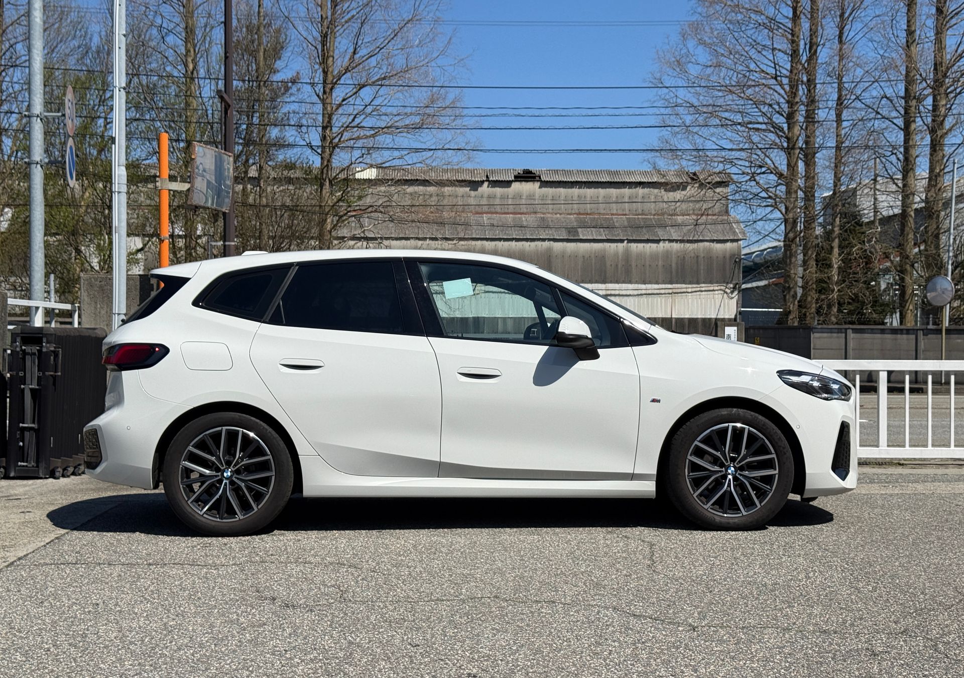 BMW 2 Series 218i Active Tourer M Sport фото 2