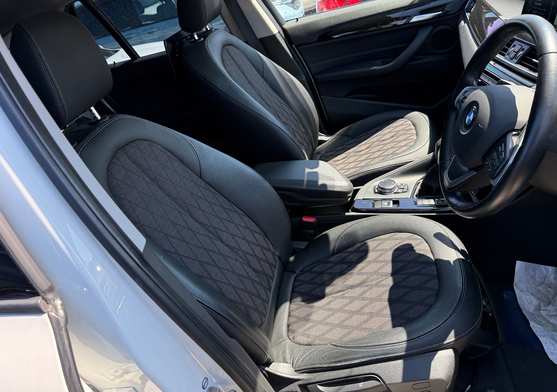 BMW X1 sDrive18i X-Line фото 6
