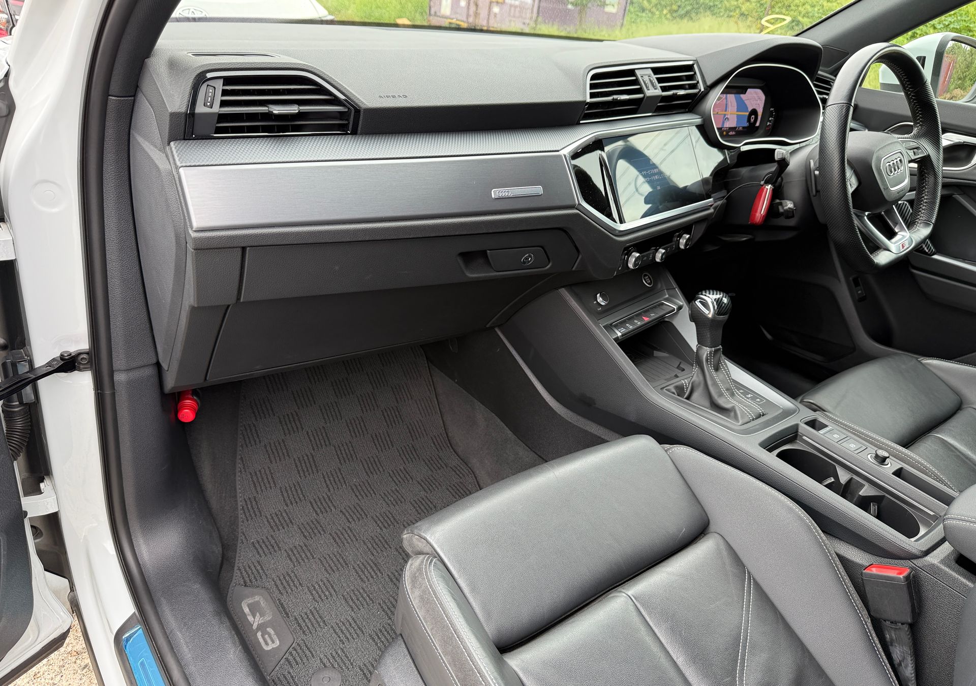 Audi Q3 35 TFSI S-Line фото 3