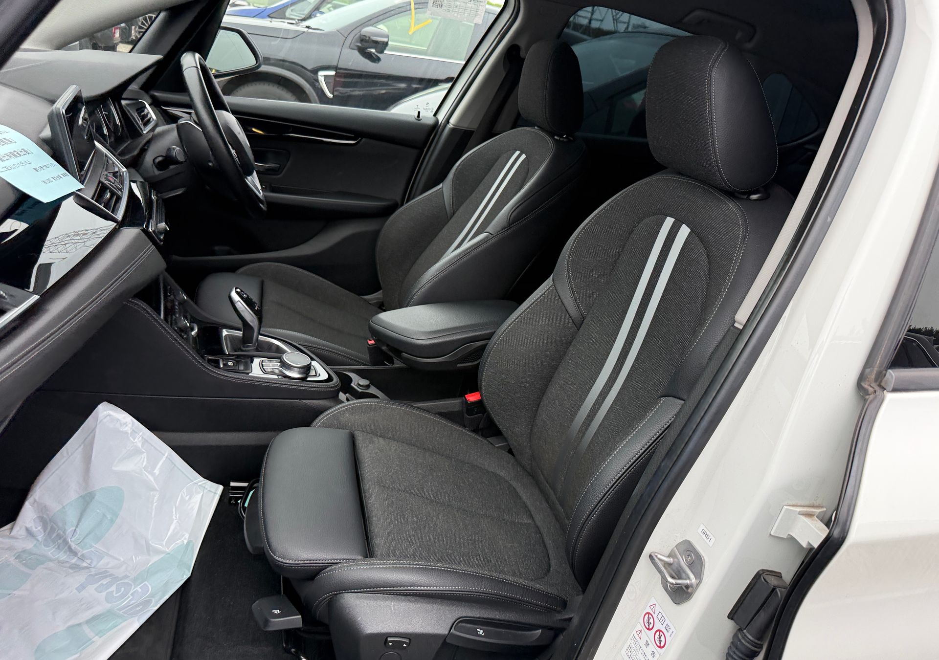BMW 2 Series 218i Active Tourer Sport фото 9