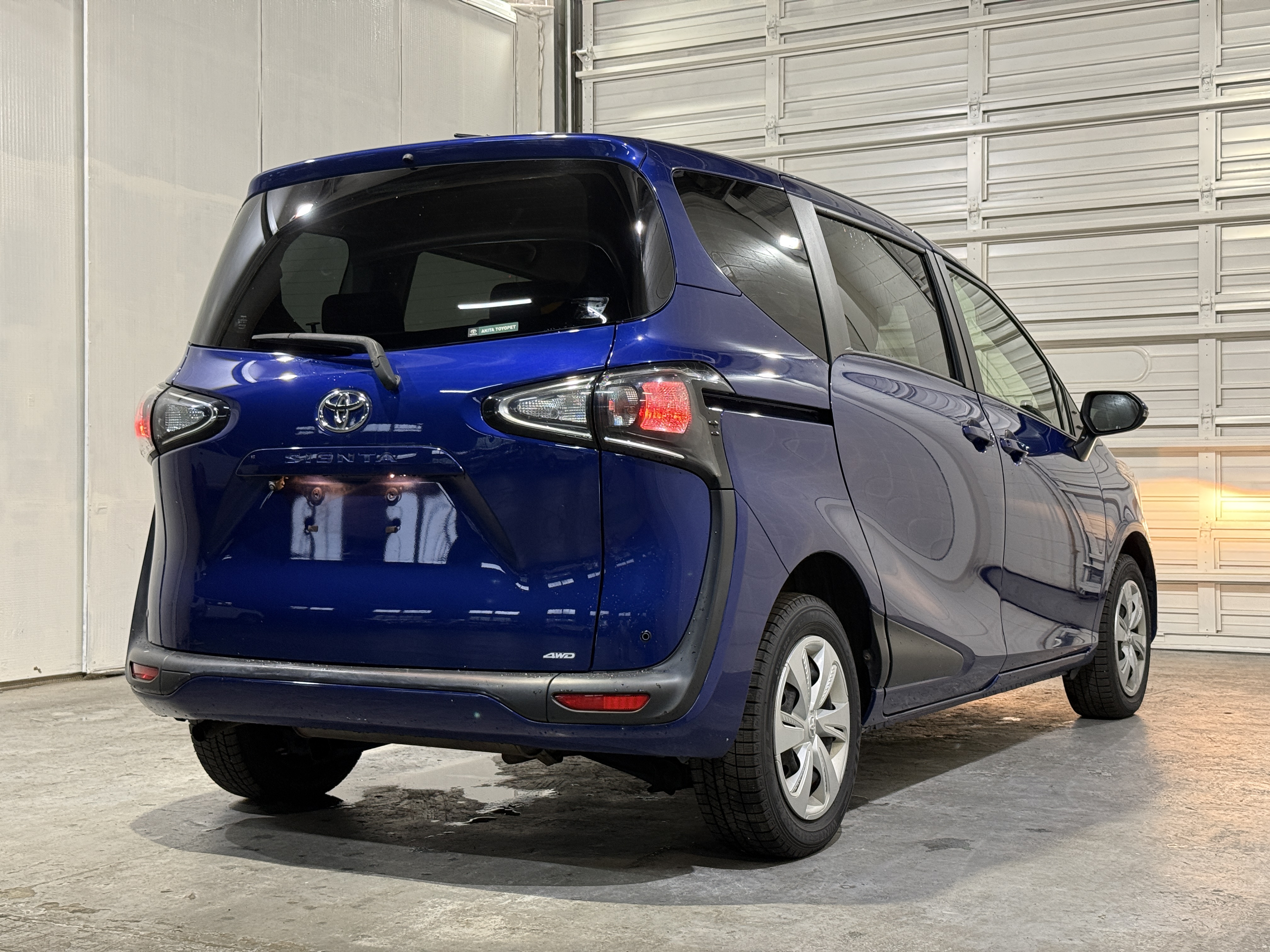 Toyota Sienta X 4WD, миниатюра 3
