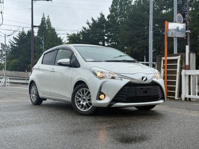 Toyota Vitz U