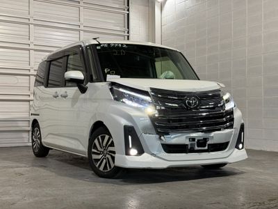 Toyota Roomy CUSTOM G
