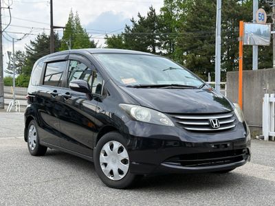 Honda Freed G JUST SELECTION