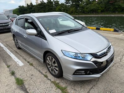Honda Insight EXCLUSIVE XL INTER NAVI SELECTION