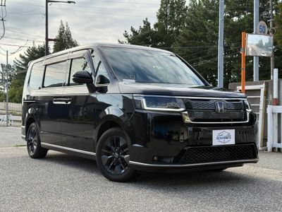 HONDA STEPWGN 4WD 7SEATS