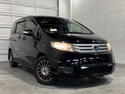 Honda Freed G JUST SELECTION