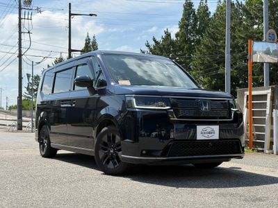 HONDA STEPWGN 4WD 8SEATS
