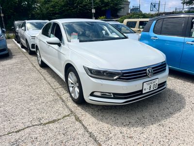 Volkswagen Passat TSI COMFORT LINE 4D