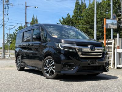 HONDA STEPWGN COOL SPIRIT HONDA SENSING 8SEATS
