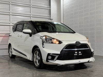 Toyota Sienta X