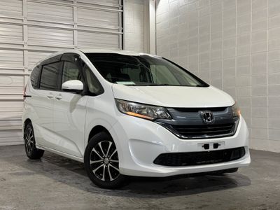 Honda Freed G* HONDA SENSING