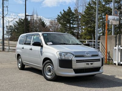 TOYOTA PROBOX DX