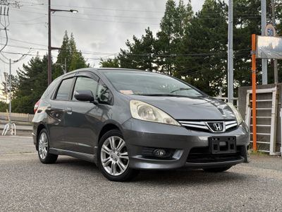 Honda FIT SHUTTLE 15X L PACKAGE