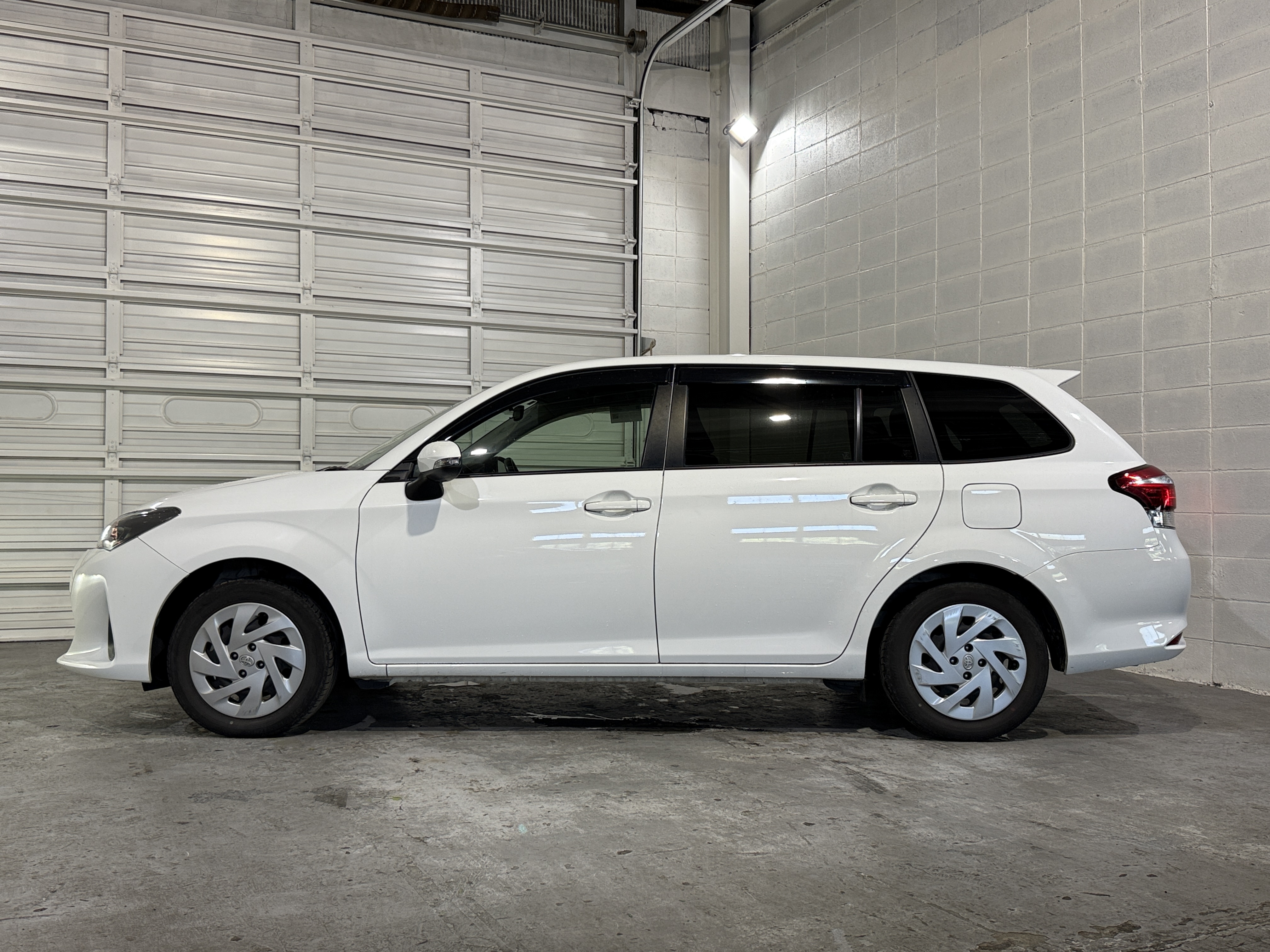 Toyota Corolla Fielder 2WD, миниатюра 6
