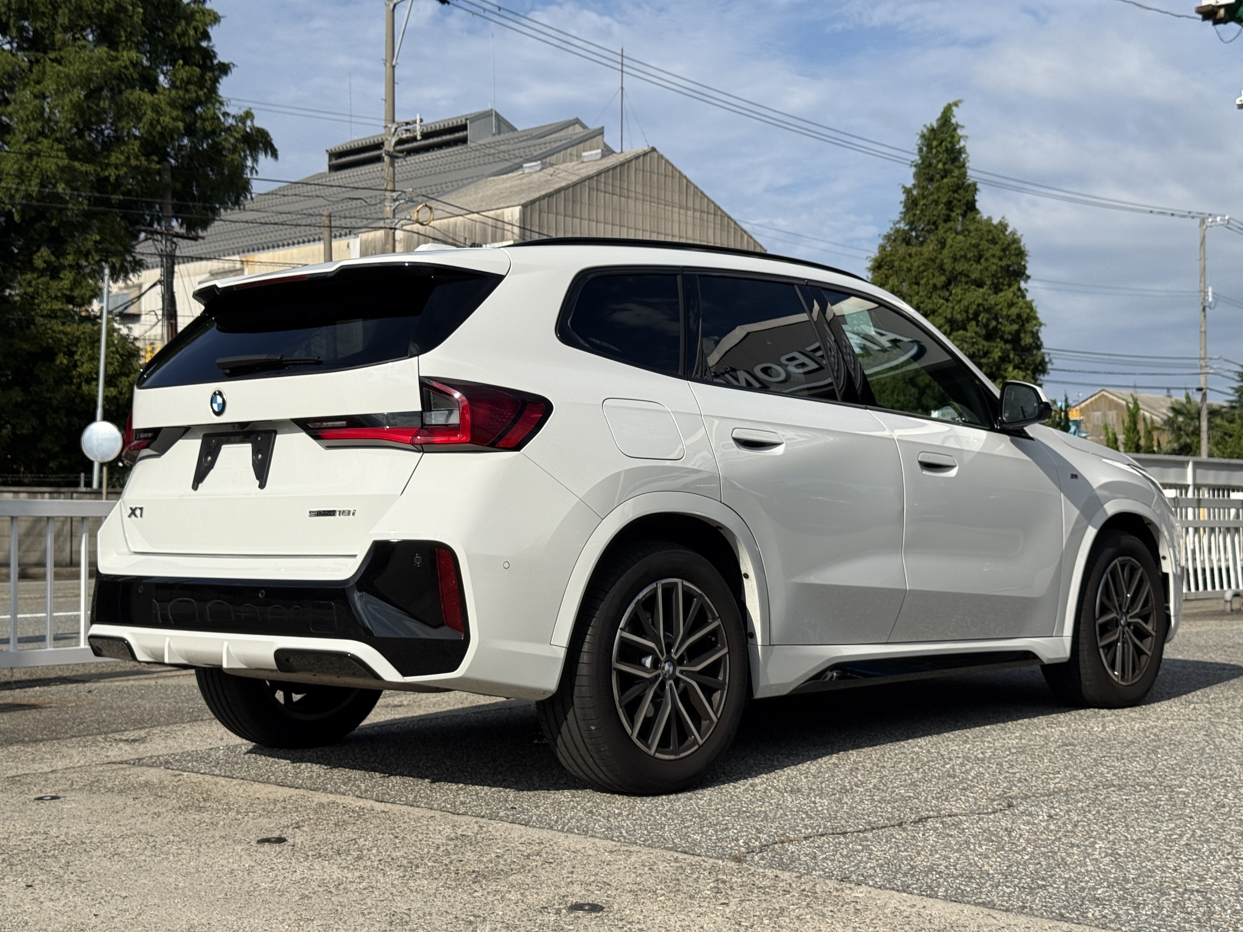 BMW X1 SDRIV18I M SPOILER, миниатюра 3