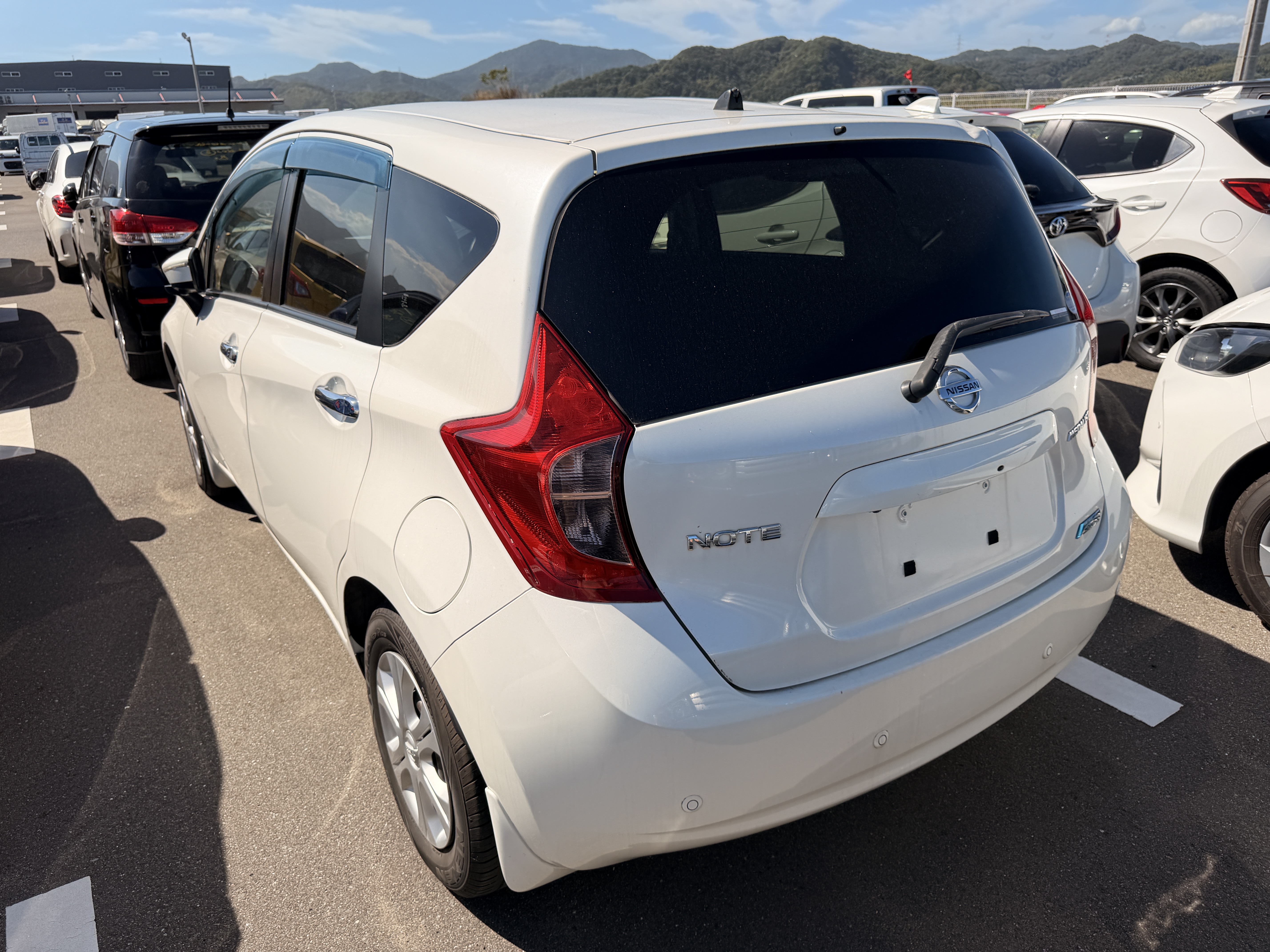 Nissan Note MEDALIST, миниатюра 2