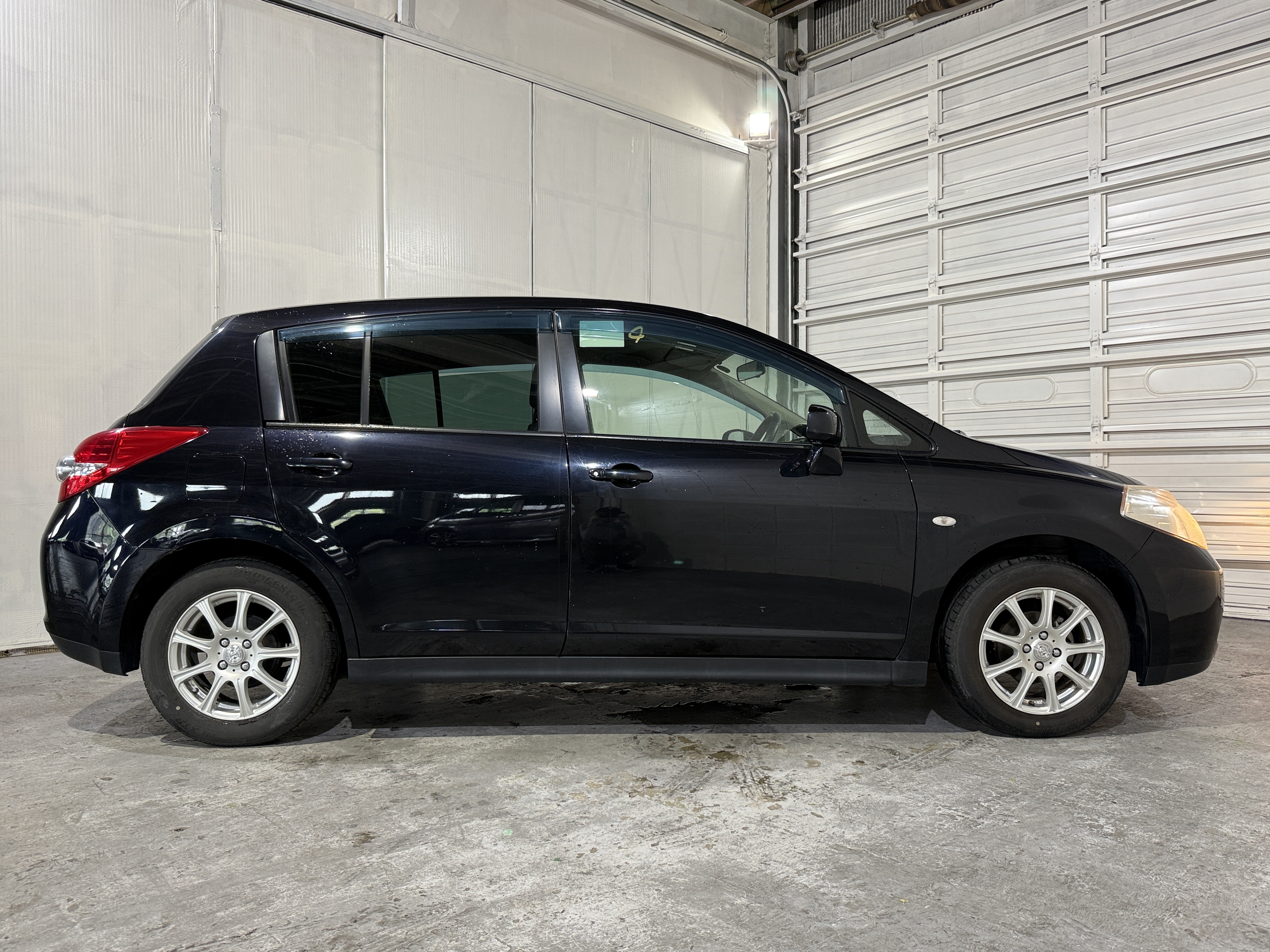 NISSAN TIIDA 15M, миниатюра 2