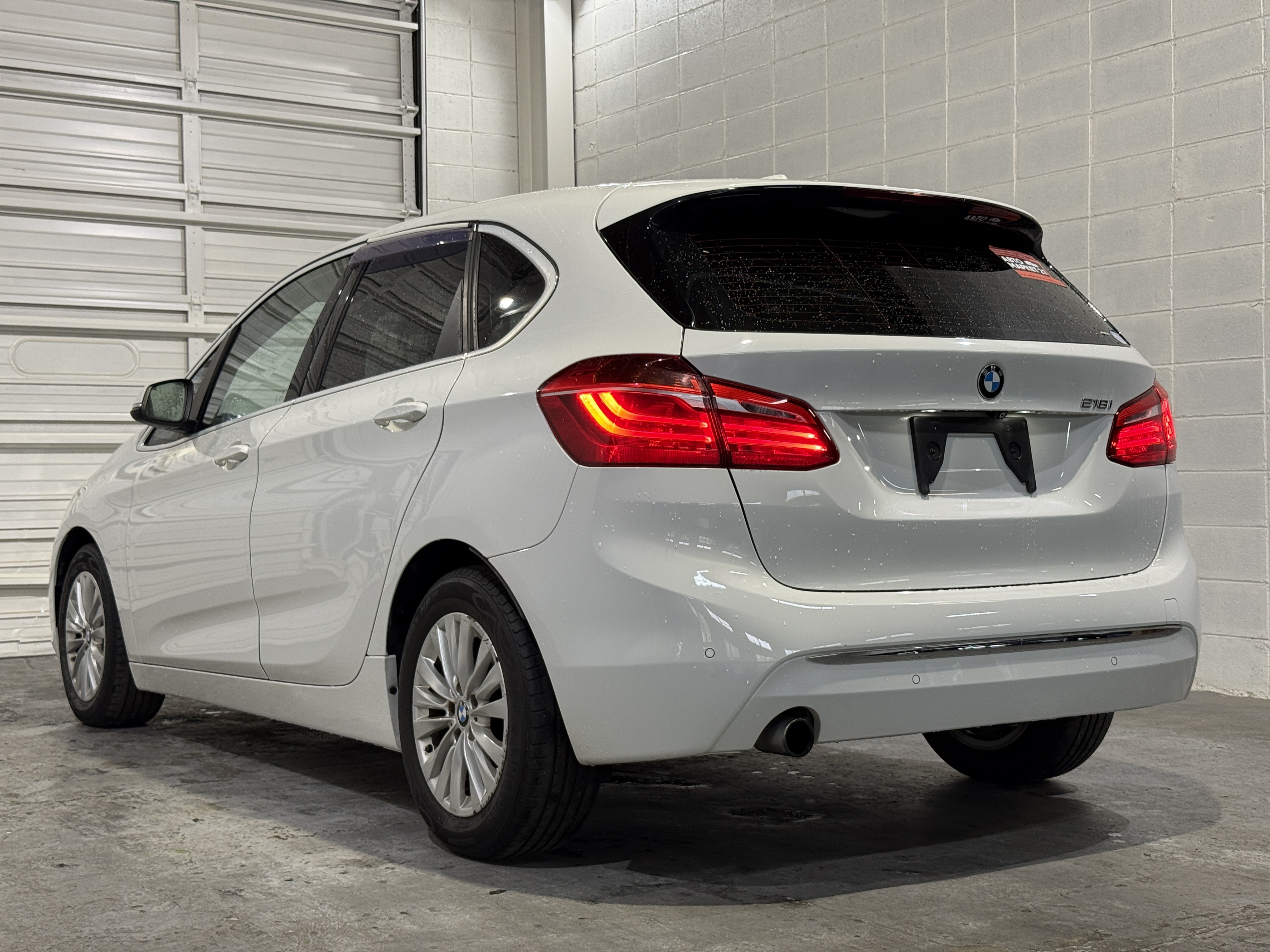 BMW 2 Series 218I 5D, миниатюра 5