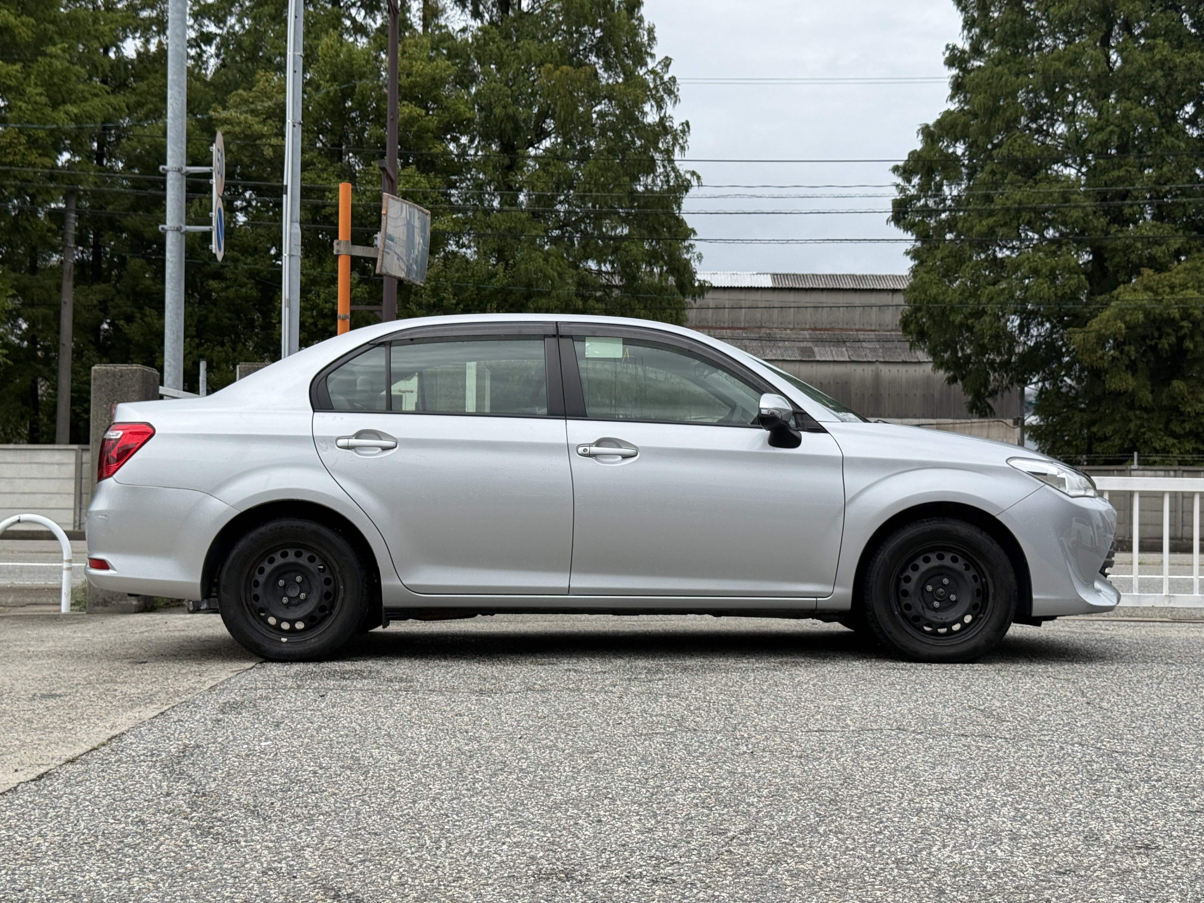 Toyota Corolla Axio 1.5X, миниатюра 2