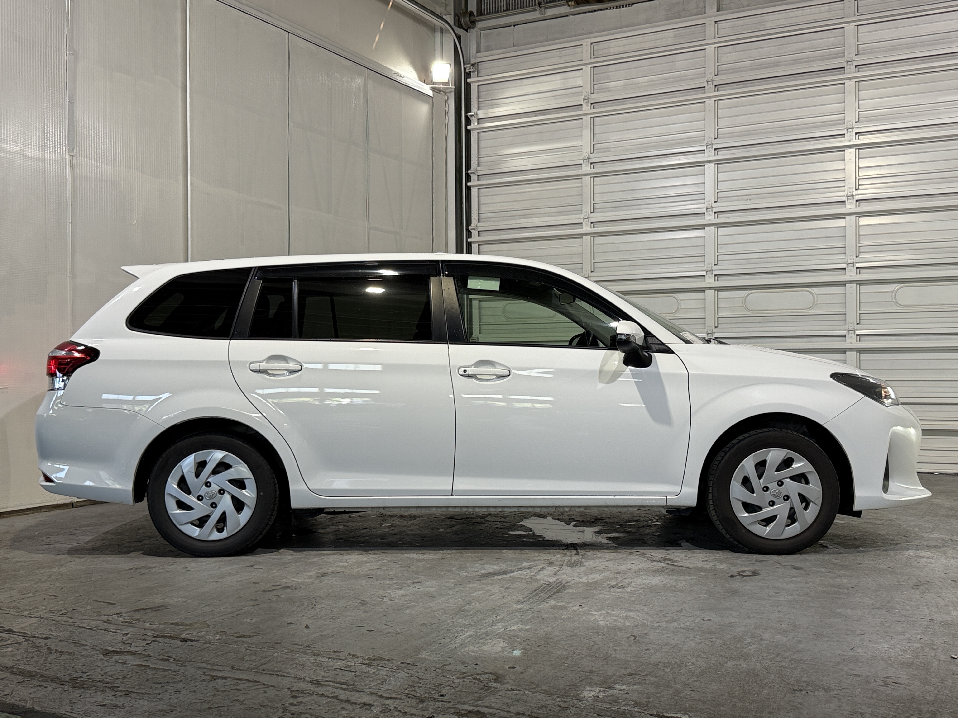 Toyota Corolla Fielder 2WD, миниатюра 2