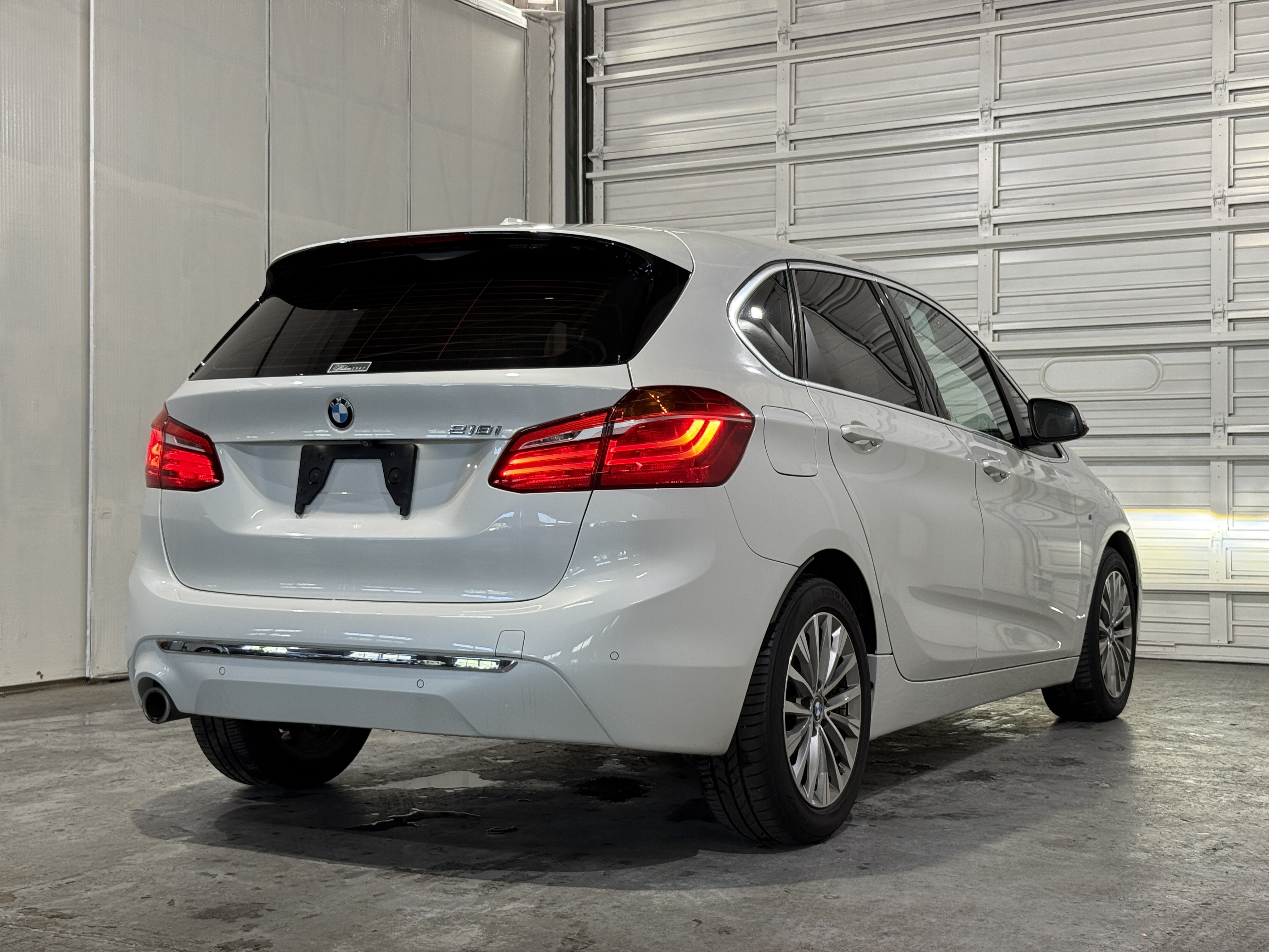 BMW 2 Series 218I ACTY TOURER G 5D, миниатюра 3