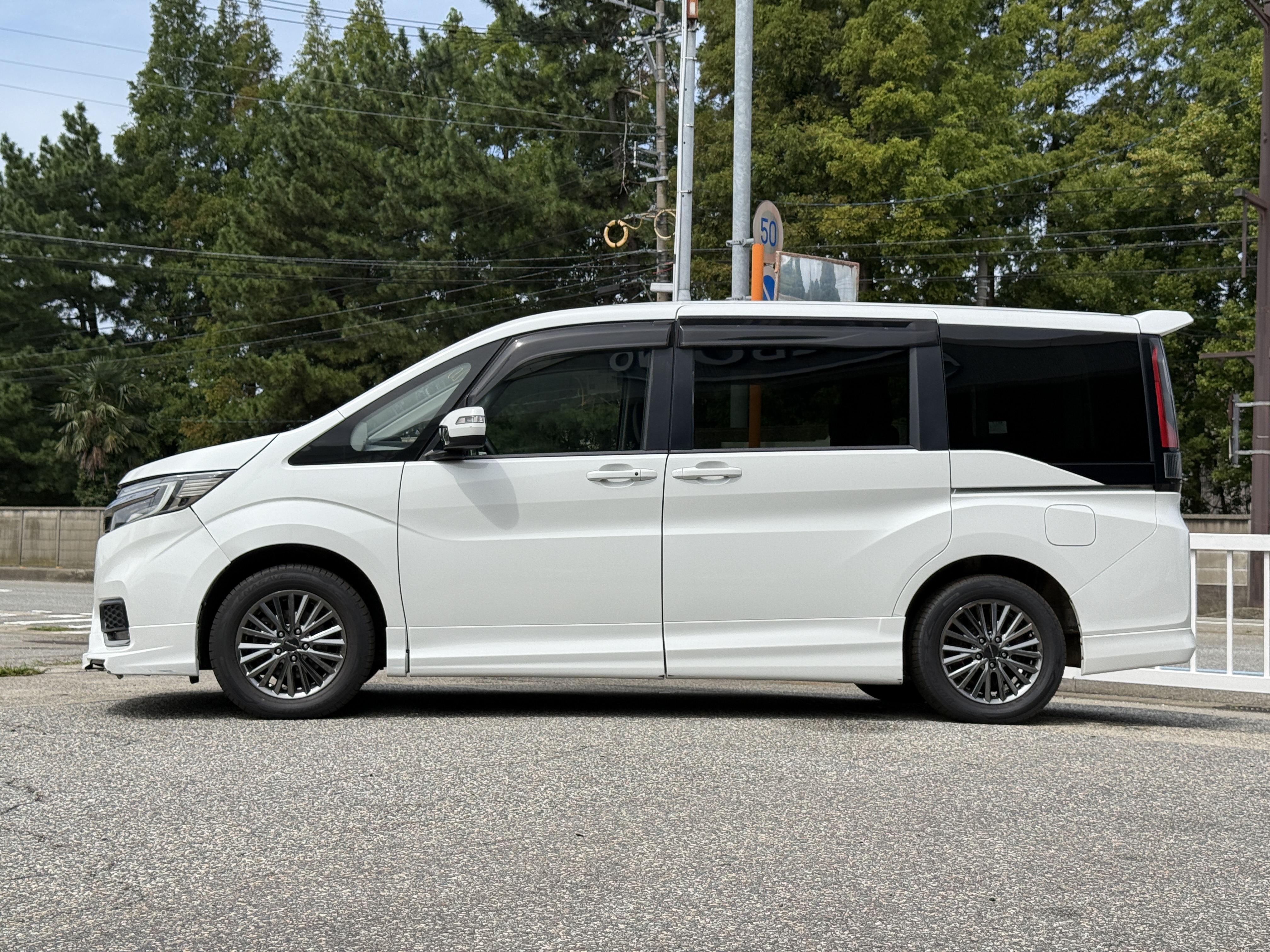 HONDA STEPWGN 4WD COOL SPIRIT HONDA SENSING 8SEATS, миниатюра 6