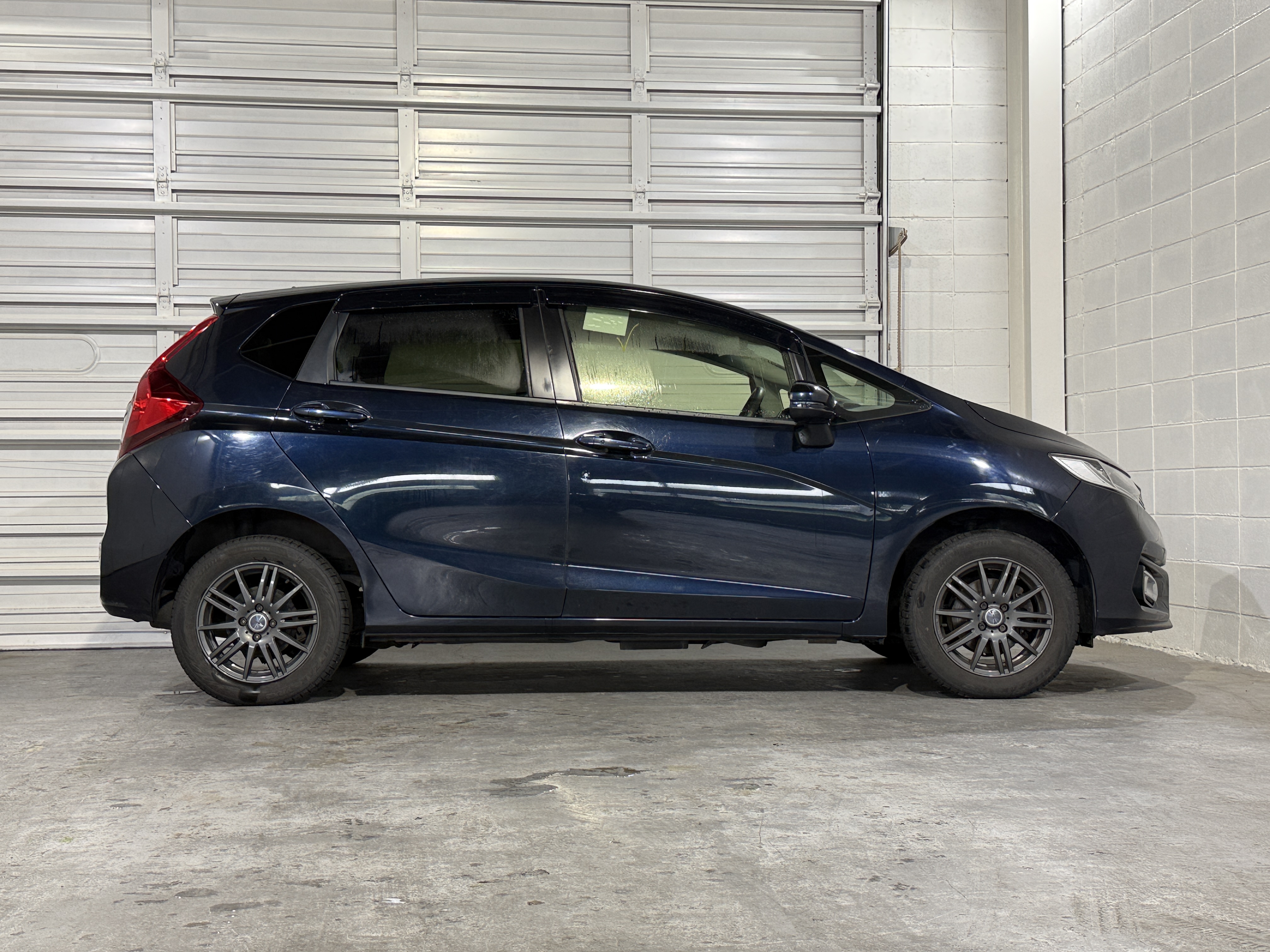 Honda Fit 4WD 13G F COMFORT EDITION, миниатюра 2