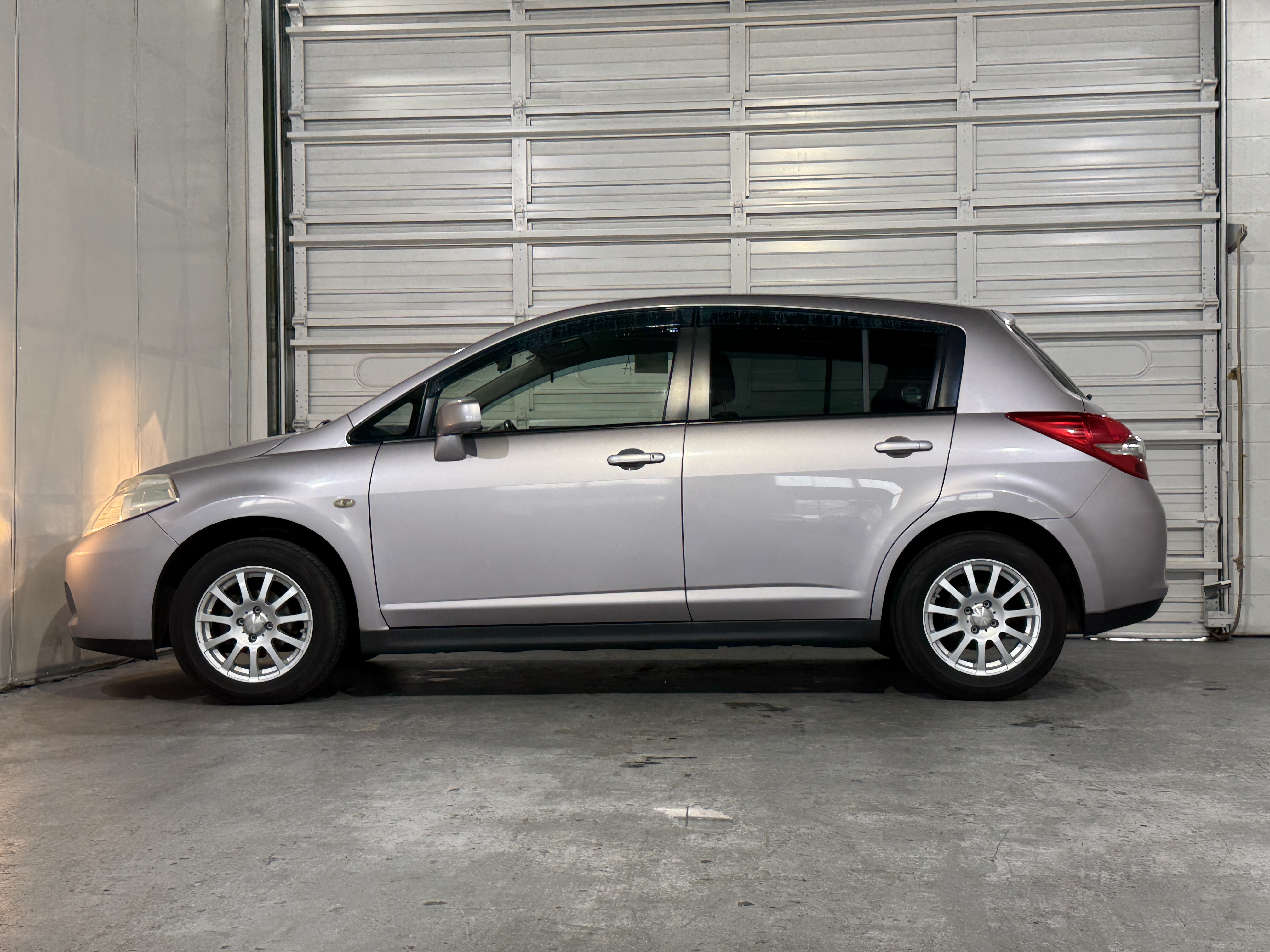 NISSAN TIIDA 15M, миниатюра 6