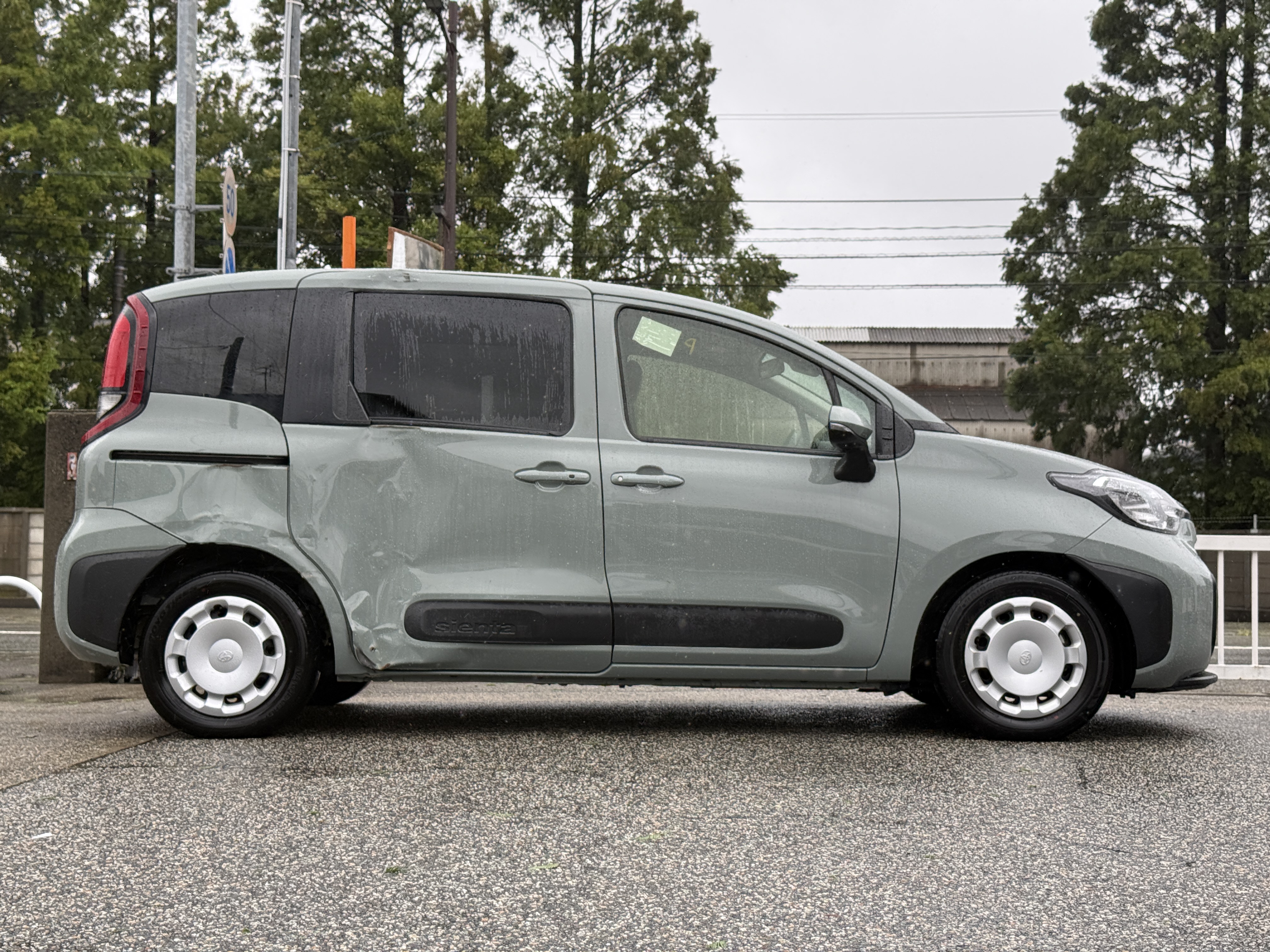 Toyota Sienta G, миниатюра 2