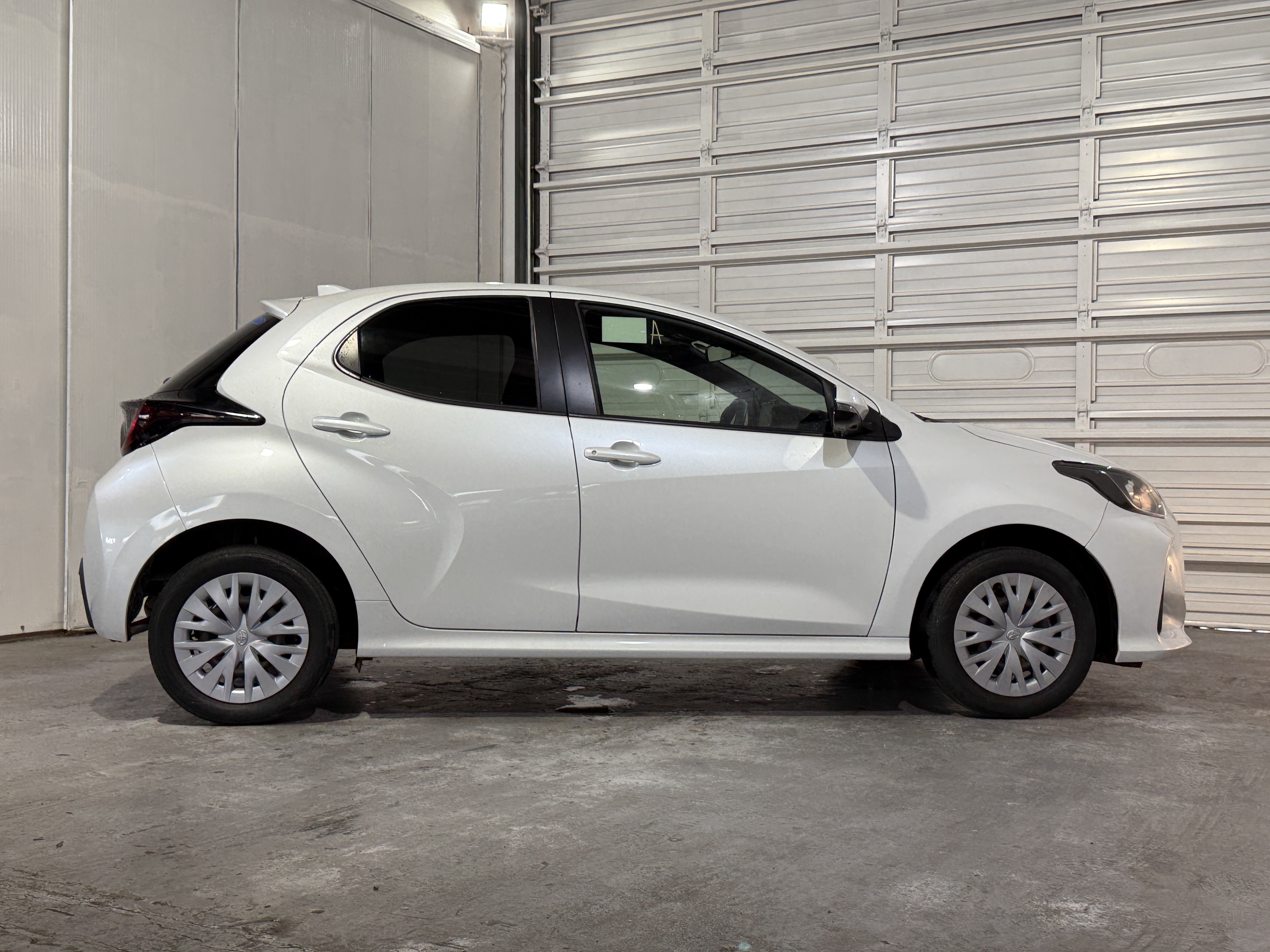 Toyota Yaris G AWD 4WD, миниатюра 2