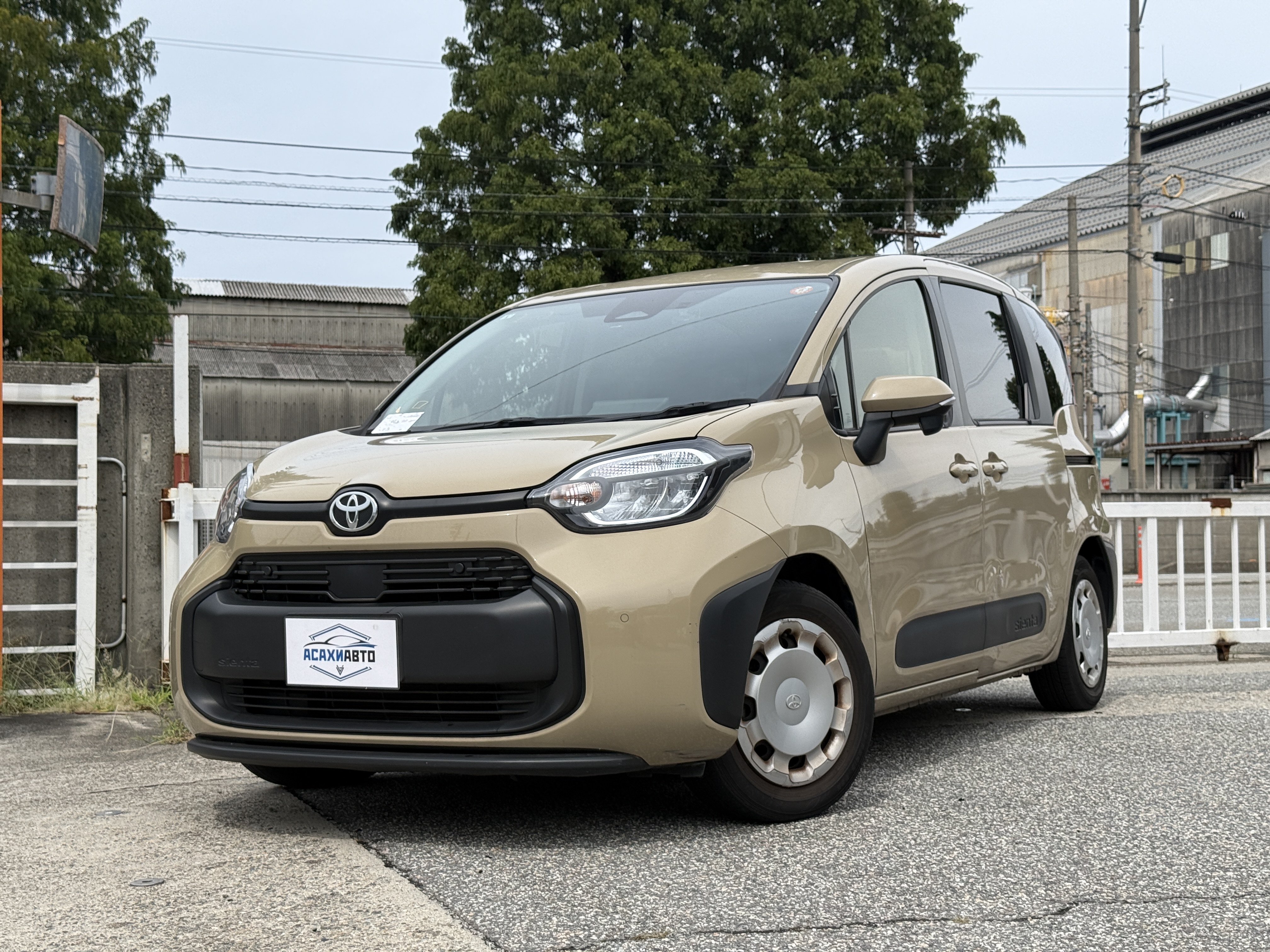 Toyota Sienta G, миниатюра 7