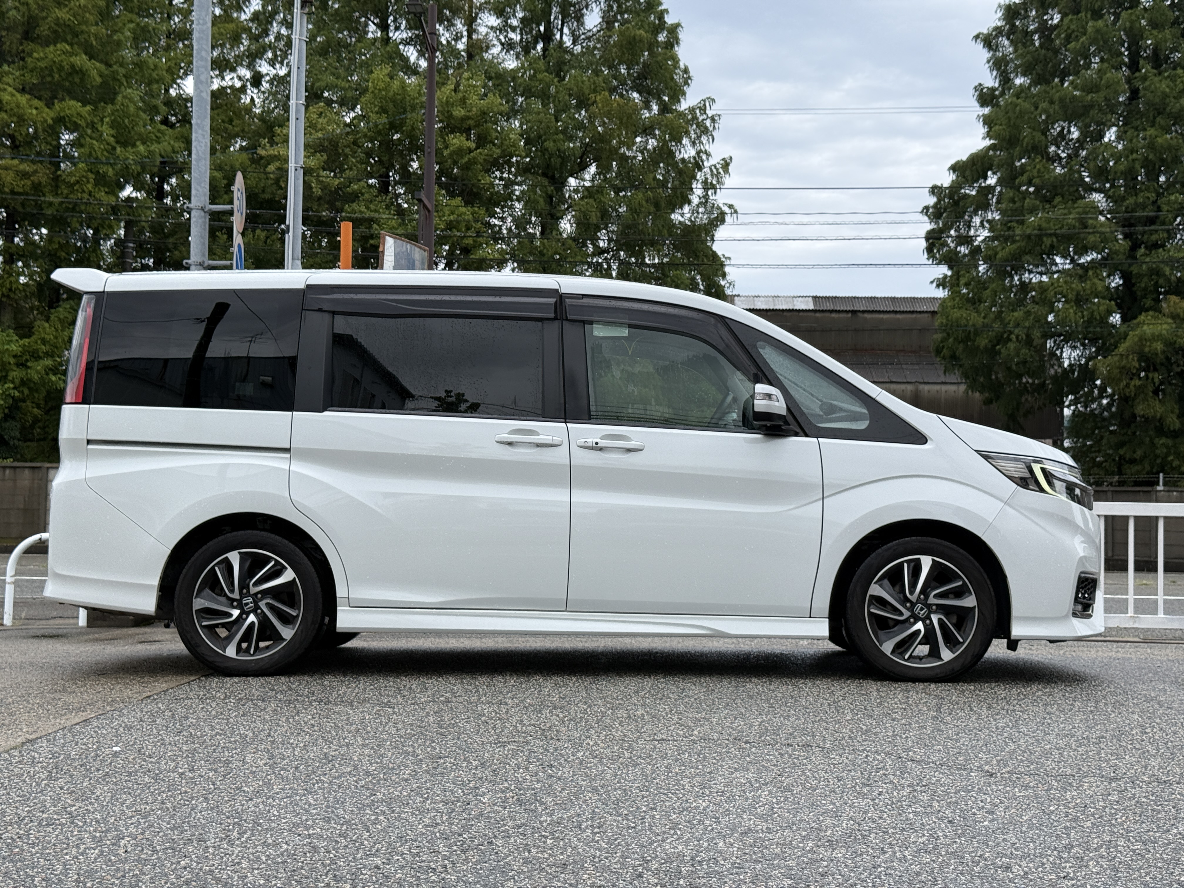 HONDA STEPWGN COOL SPIRIT HONDA SENSING 7SEATS, миниатюра 2