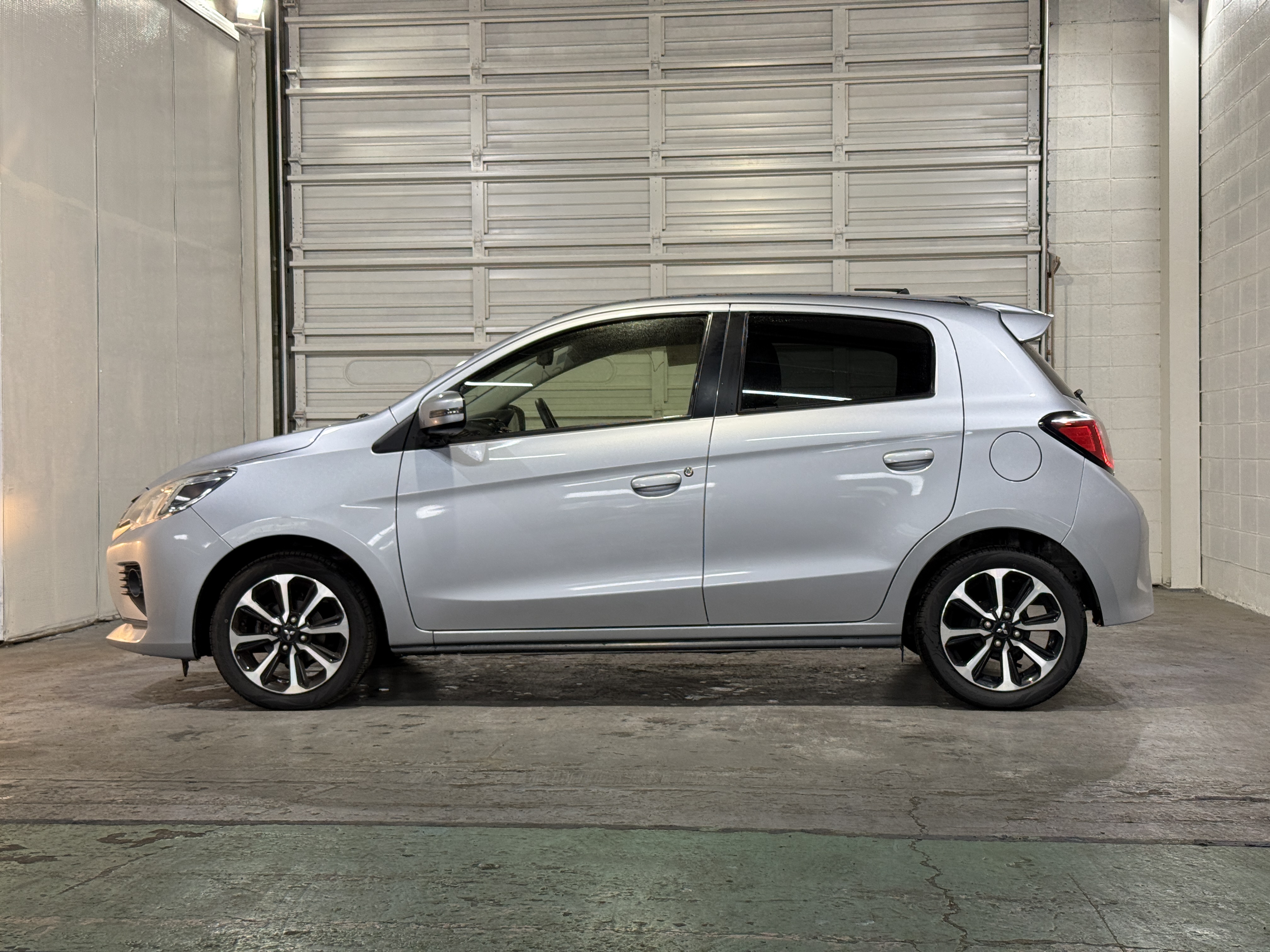 Mitsubishi Mirage, миниатюра 6