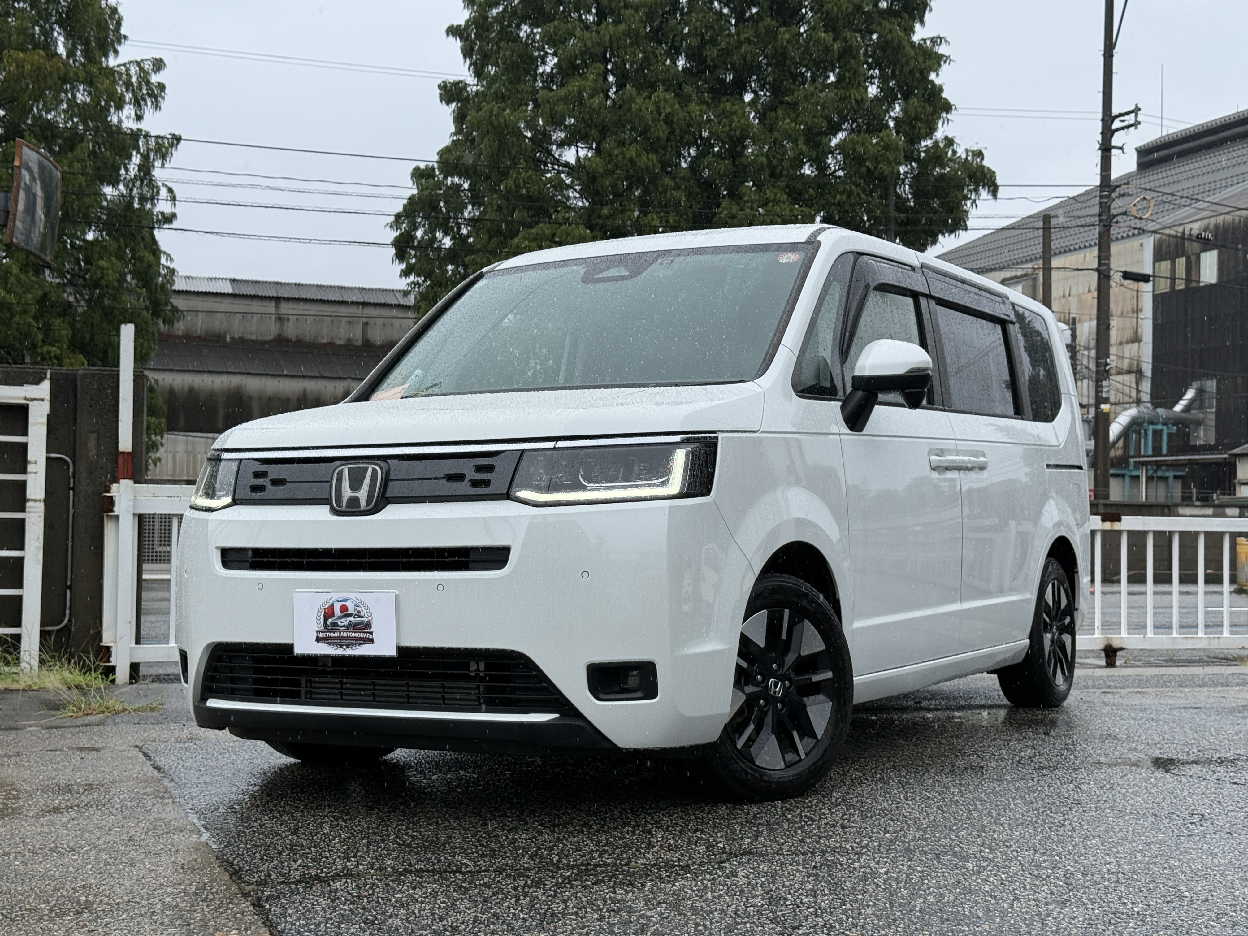 HONDA STEPWGN 4WD 8SEATS, миниатюра 7