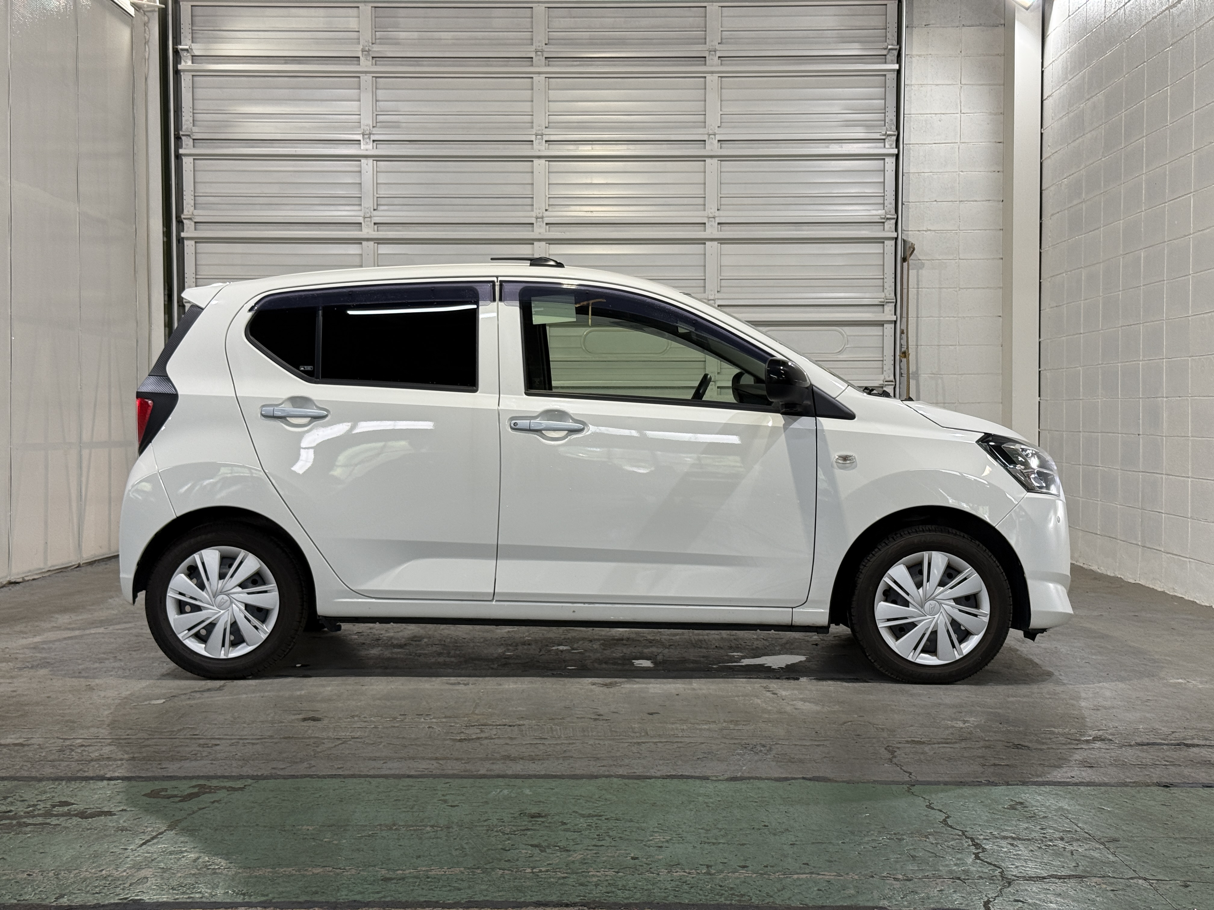 Daihatsu Mira e:S X SA3, миниатюра 2