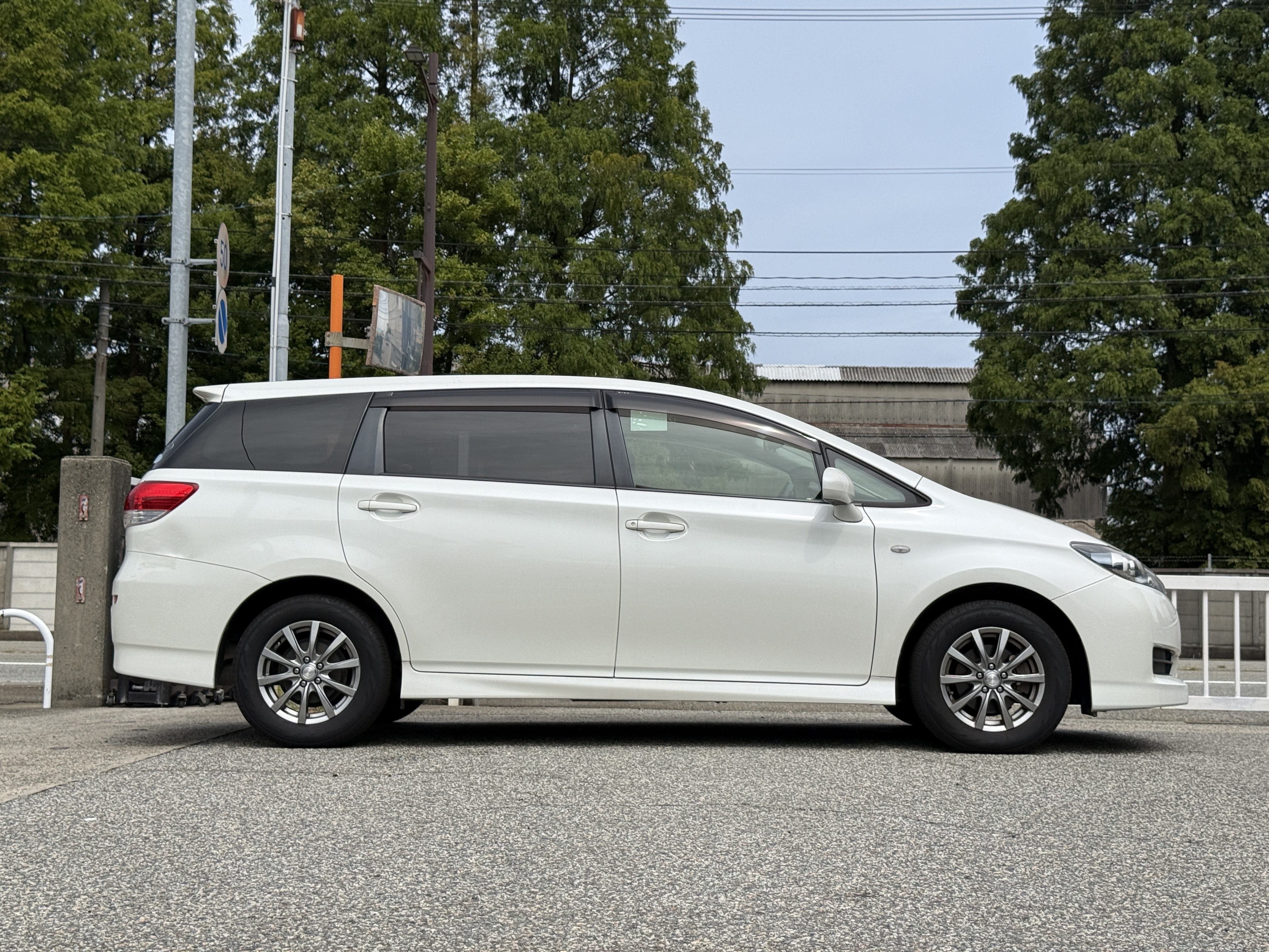 Toyota Wish 1.8X HID SELECTION, миниатюра 2