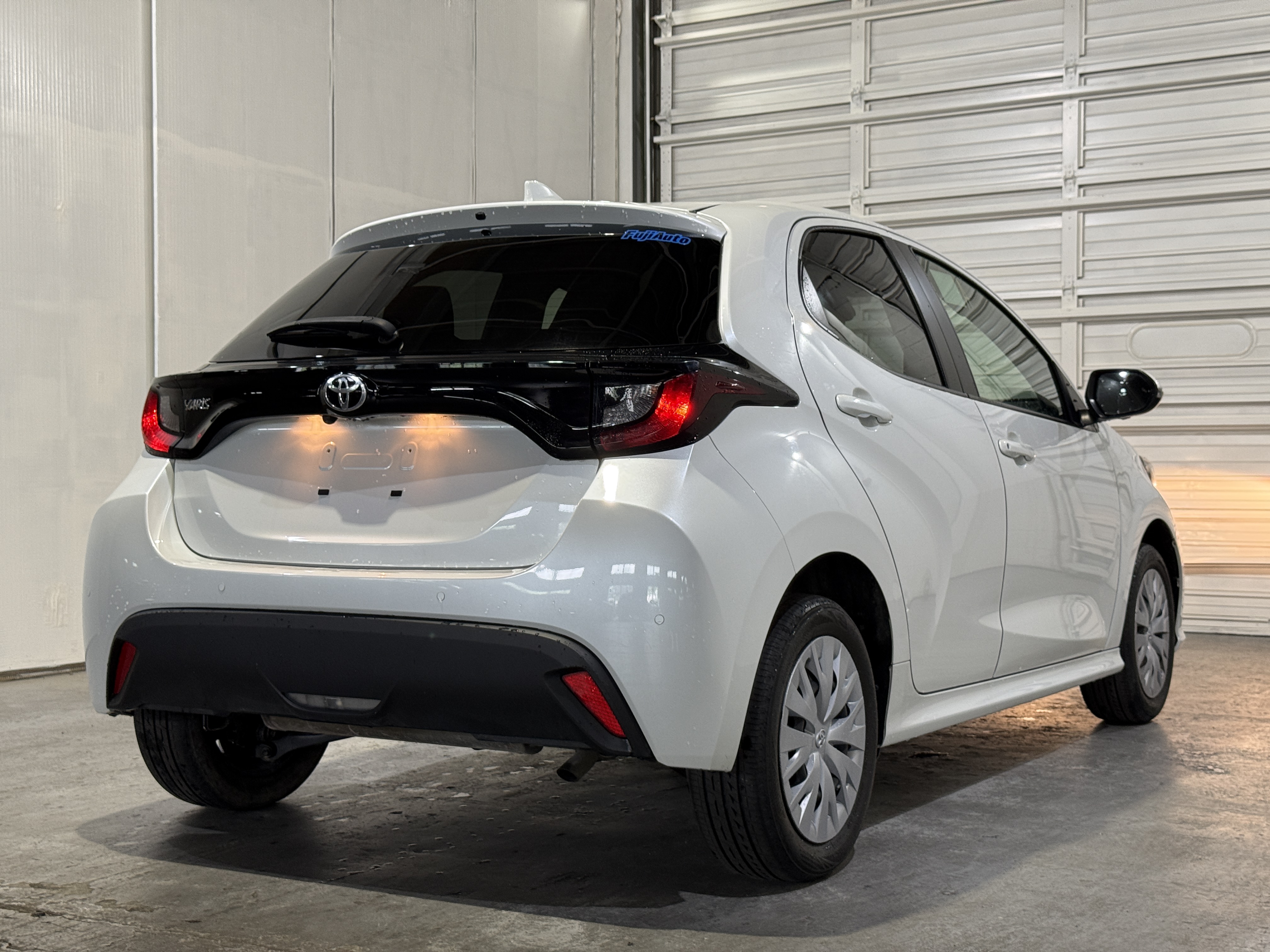 Toyota Yaris G AWD 4WD, миниатюра 3