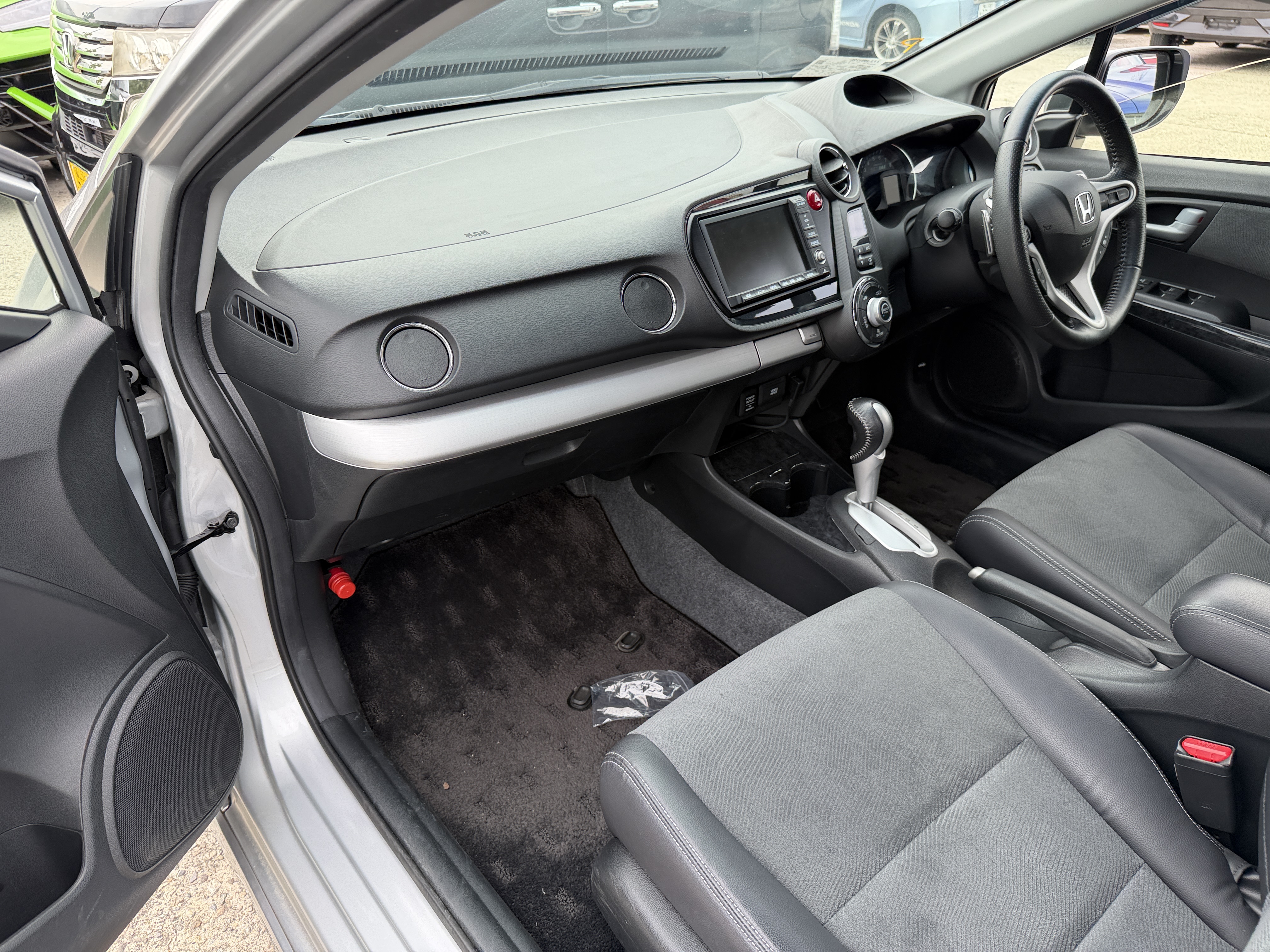 Honda Insight EXCLUSIVE XL INTER NAVI SELECTION, миниатюра 5