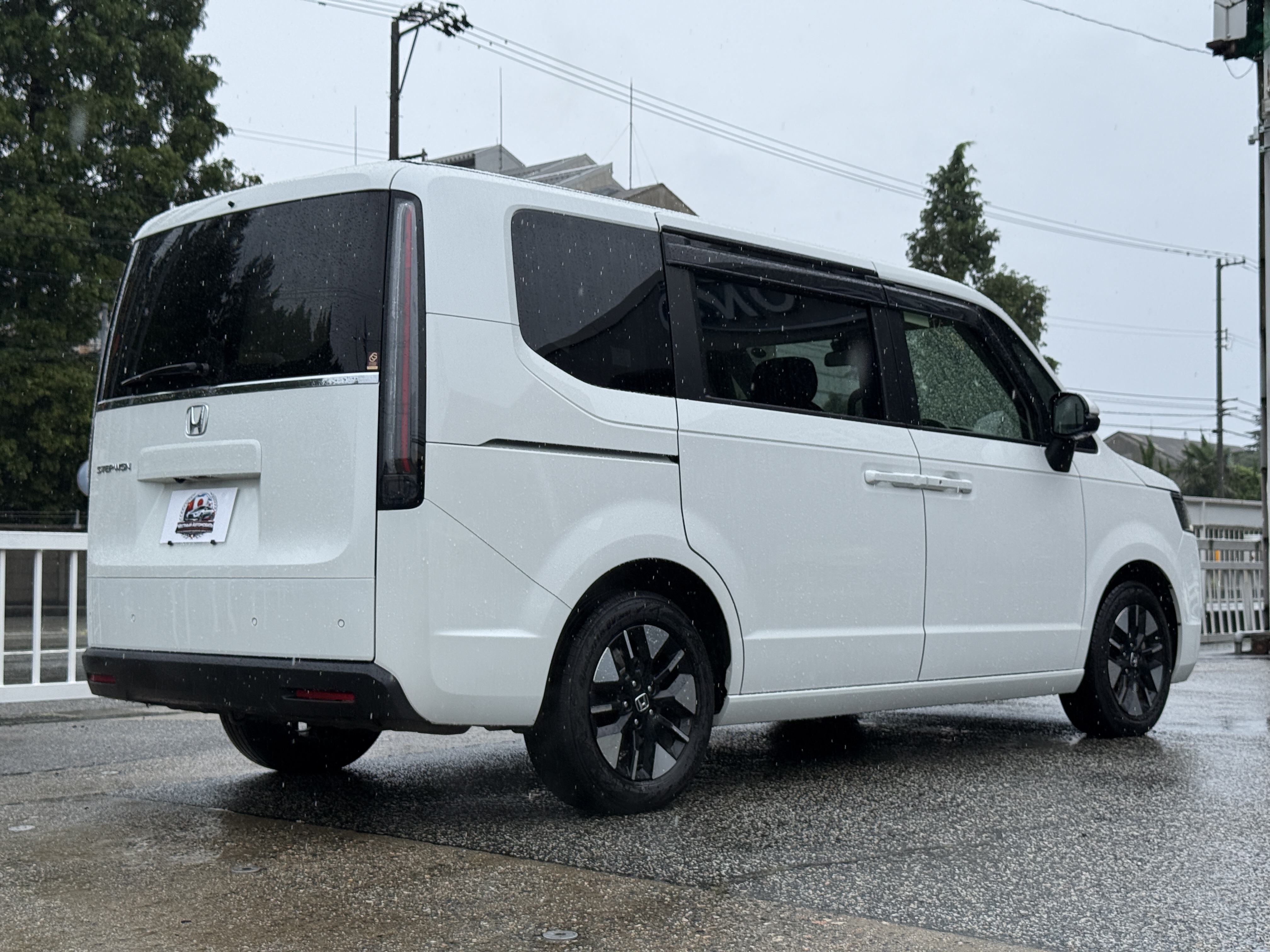 HONDA STEPWGN 4WD 8SEATS, миниатюра 3