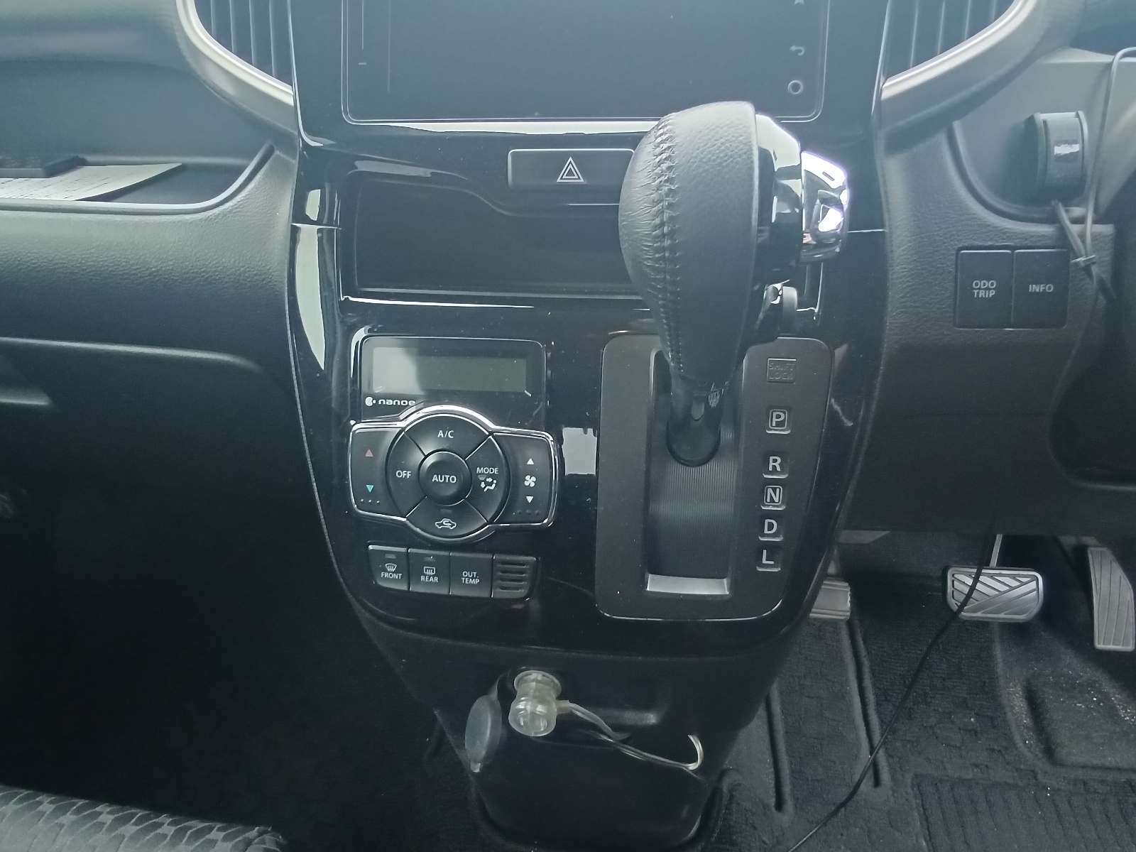 Suzuki Solio HYBRID MV, миниатюра 4