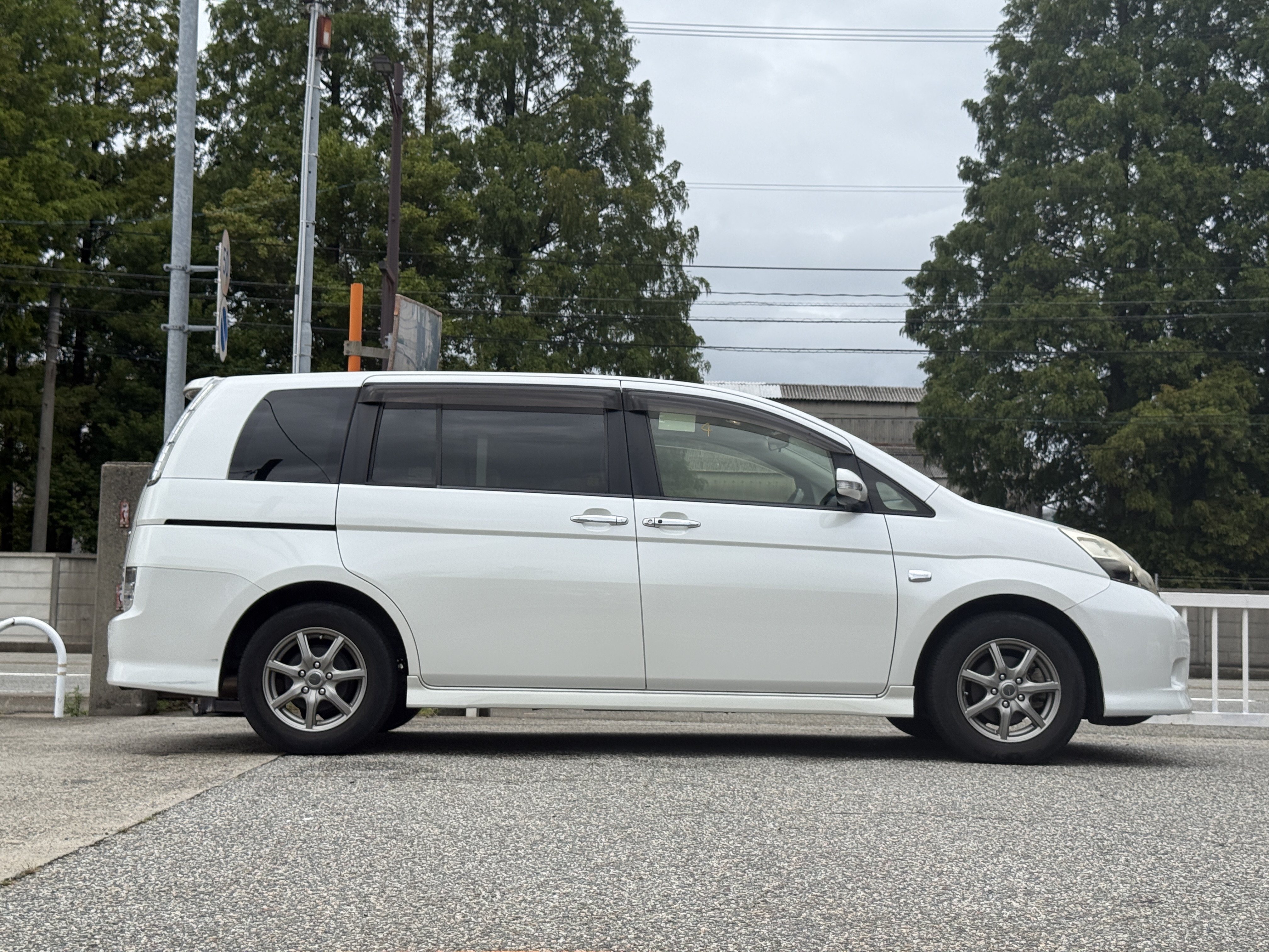 Toyota Isis PLATANA V SELECTION, миниатюра 2