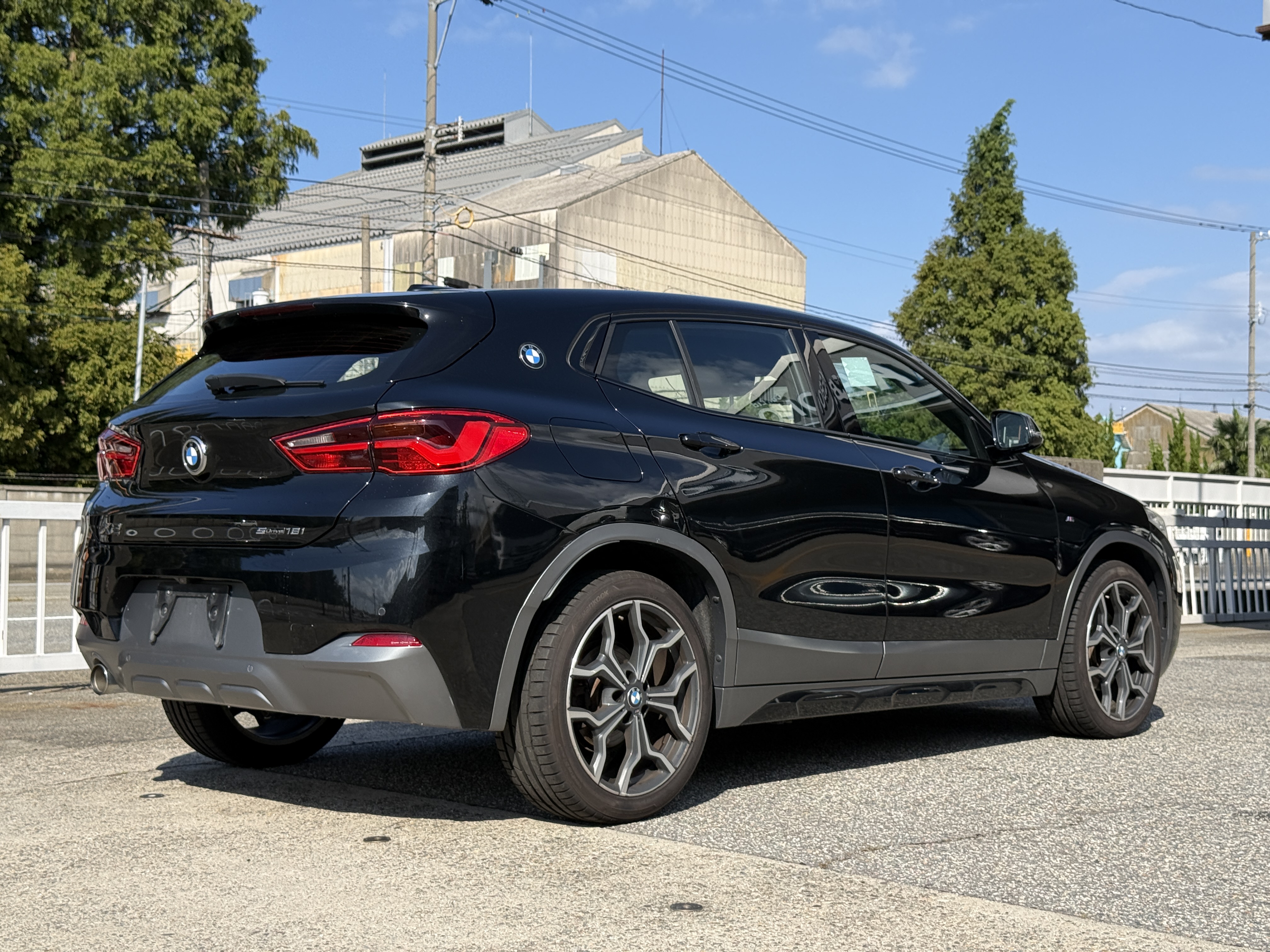 BMW X2 SDRIV18IM SPOILER X, миниатюра 3